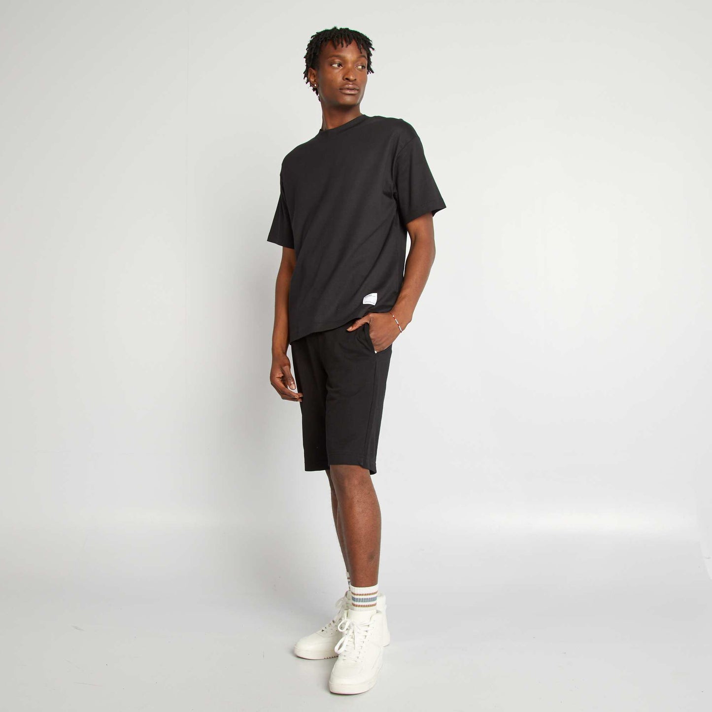 T-shirt col rond en coton NOIR