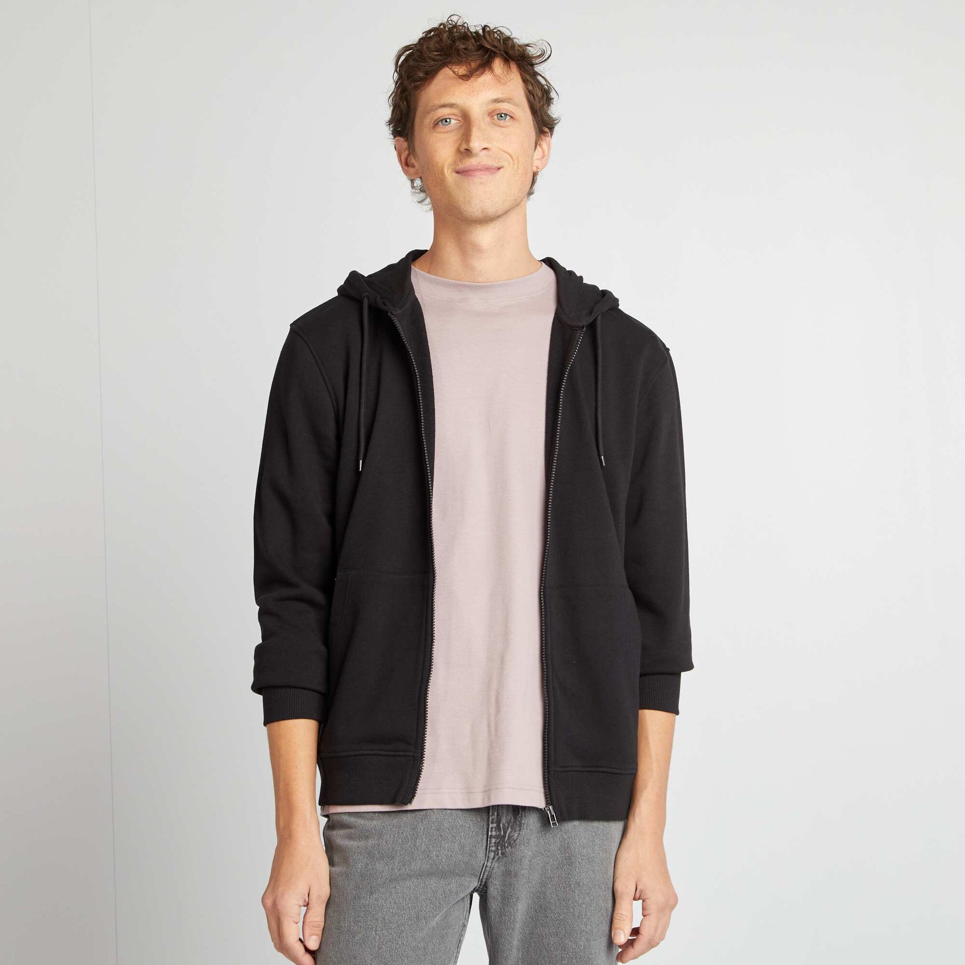 Sweat zippé à capuche NOIR