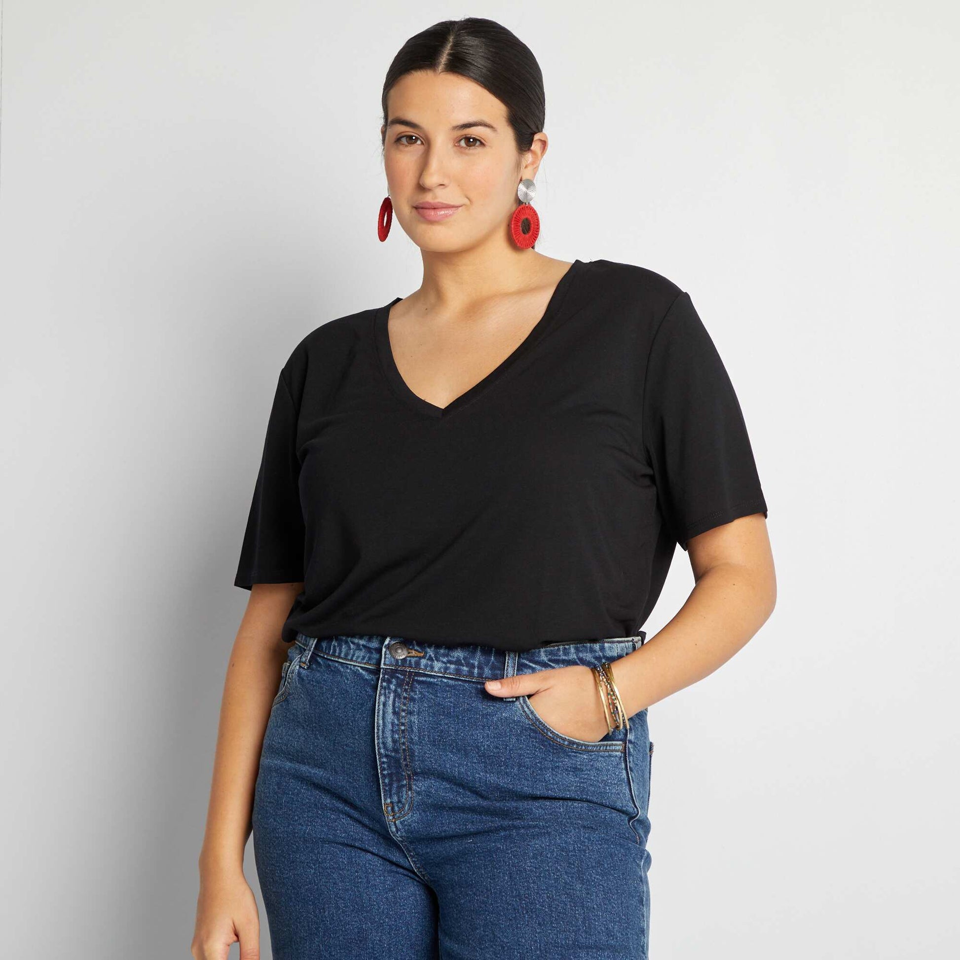 T-shirt basique uni col V NOIR