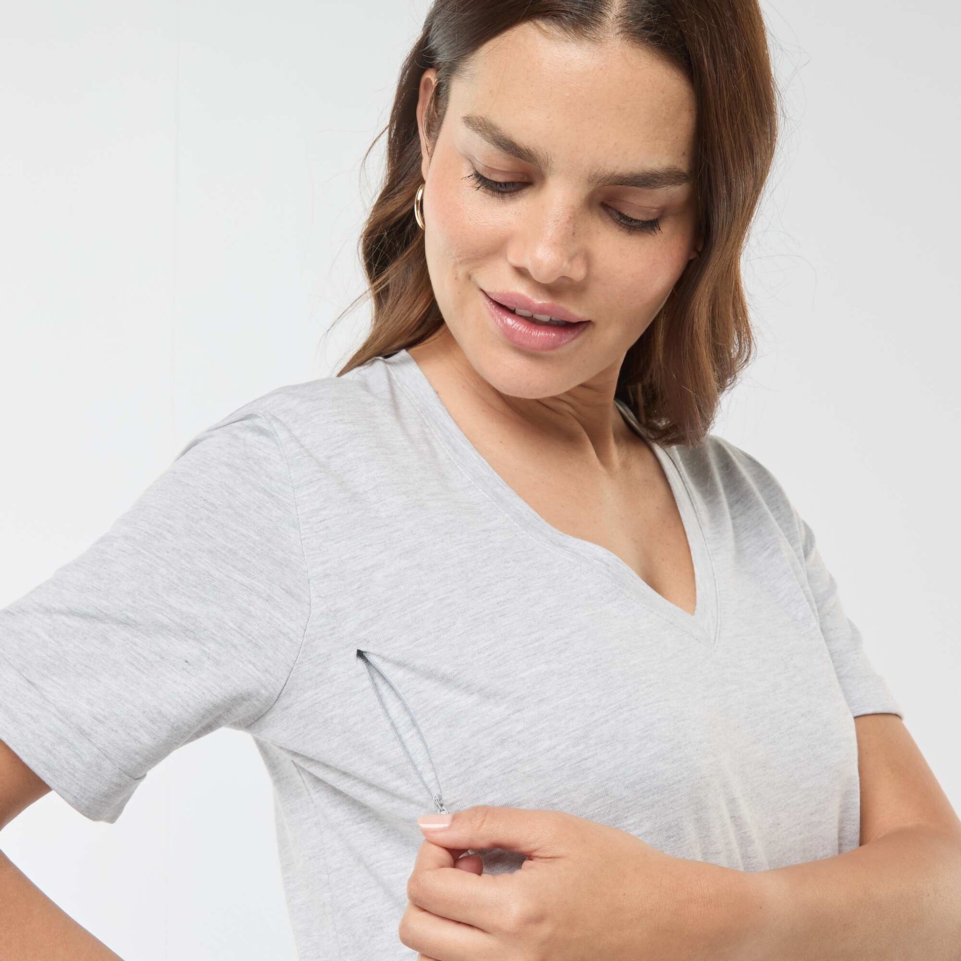 T-shirt allaitement col V GRIS