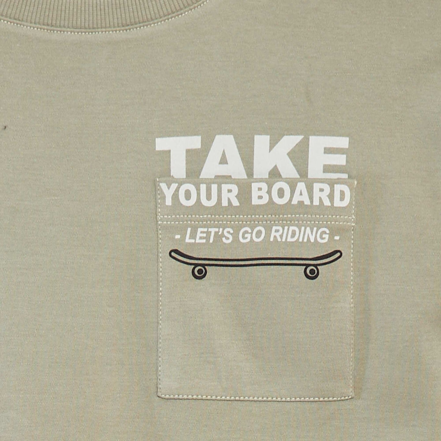 T-shirt avec poche imprimée - cradle to cradle VERT