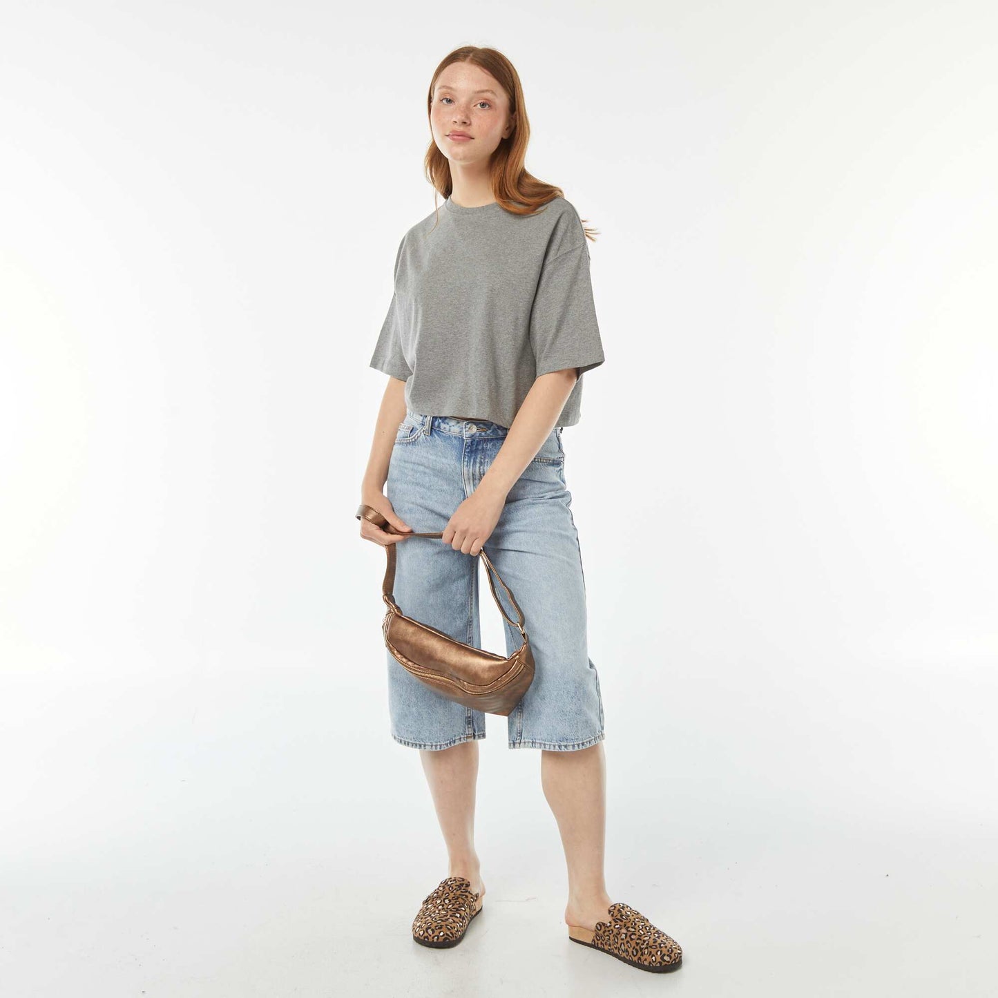 T-shirt uni coupe courte manches courtes GRIS