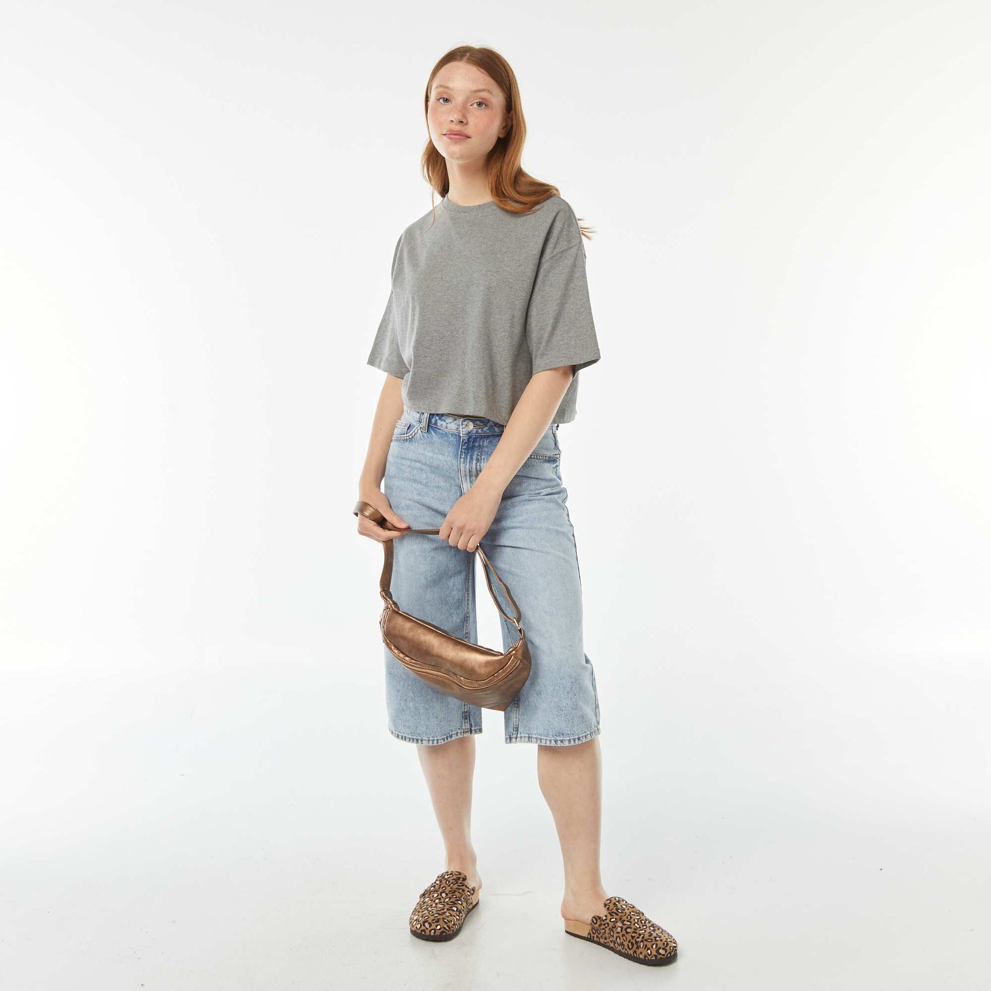 T-shirt uni coupe courte manches courtes GRIS