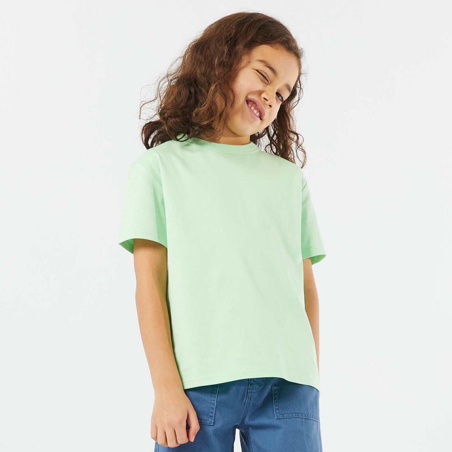 T-shirt basique à manches courtes et col rond VERT