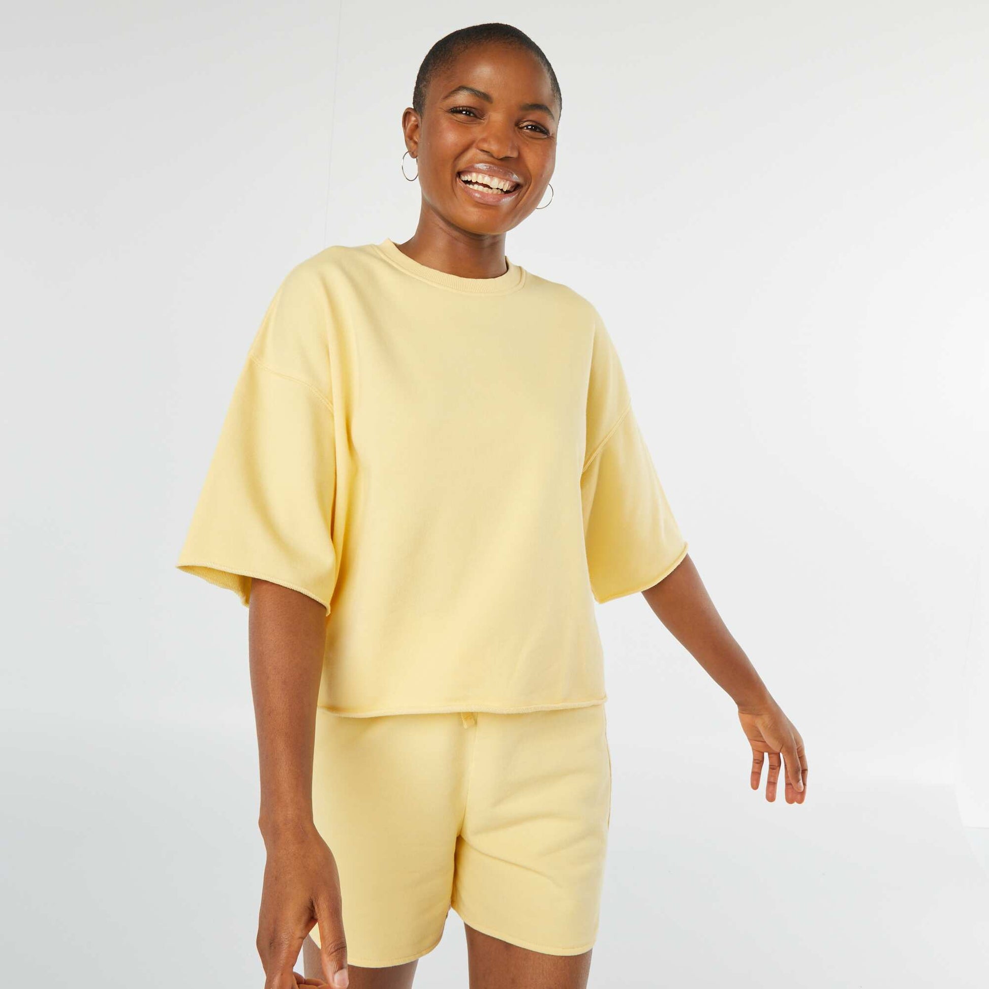 Sweat ample à manches courtes JAUNE