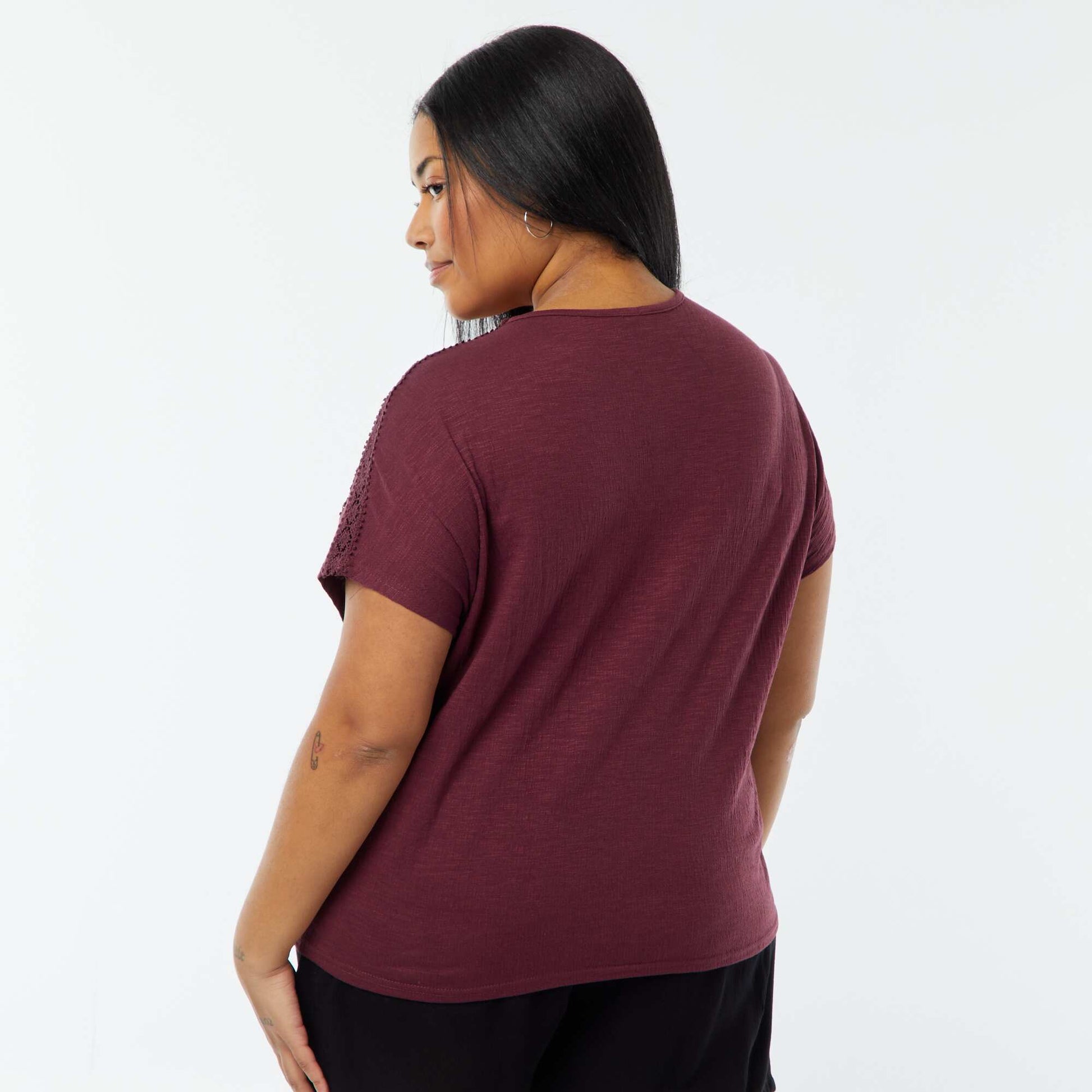 Blouse matière crêpée avec broderies VIOLET