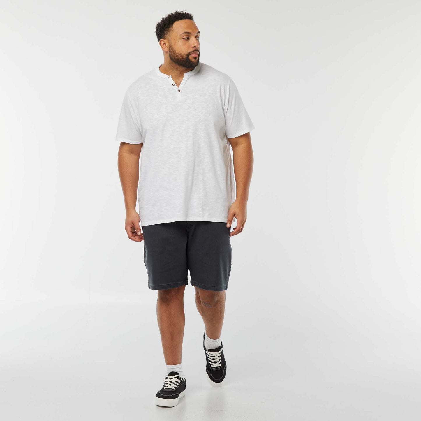 T-shirt à col tunisien BLANC