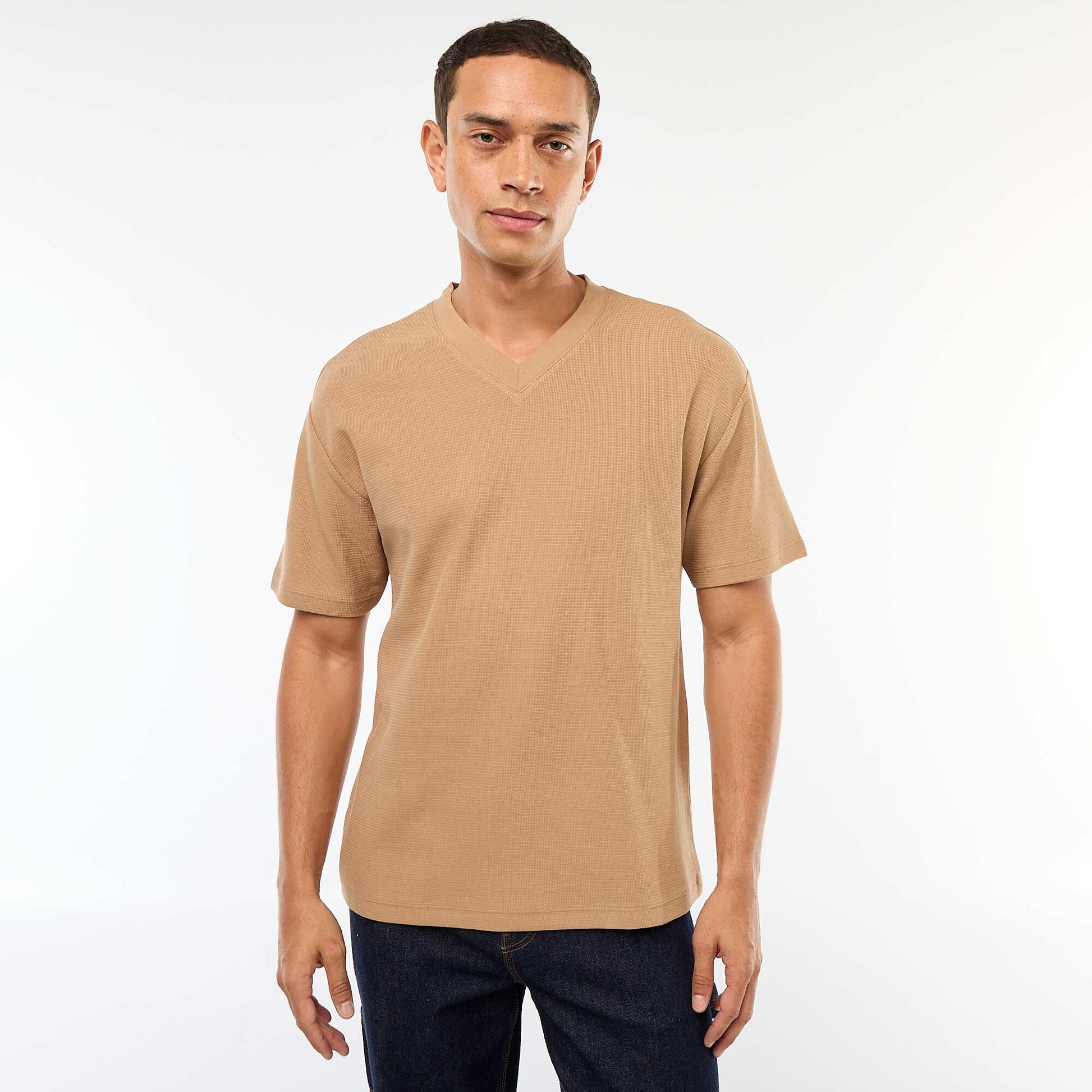 T-shirt en maille col V BEIGE