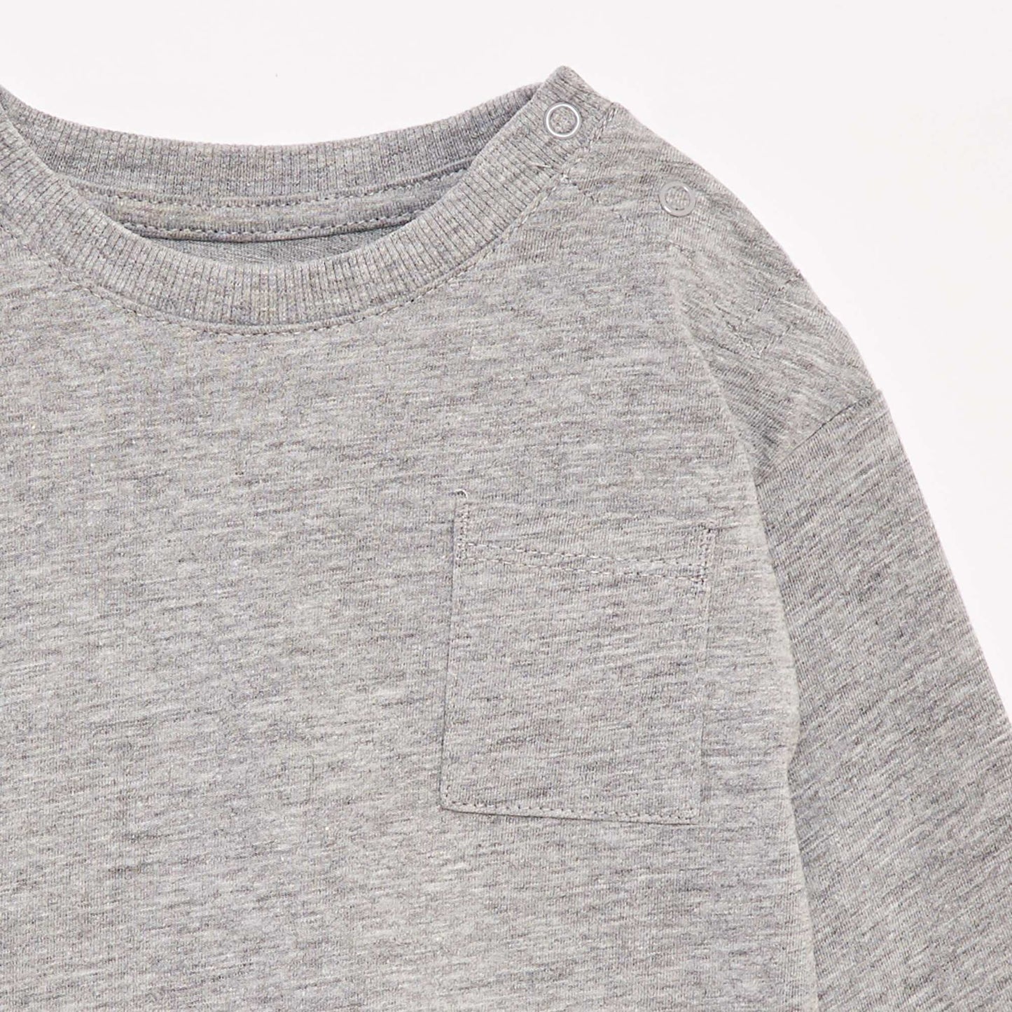 T-shirt manches longues et poche poitrine GRIS