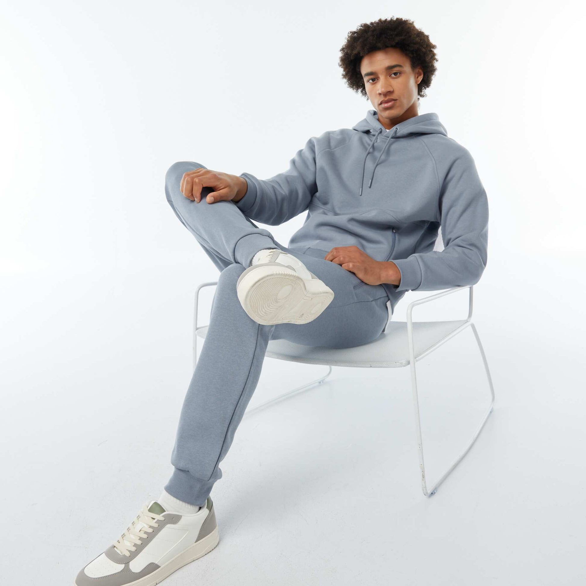 Sweat uni à capuche avec poches zippées BLEU