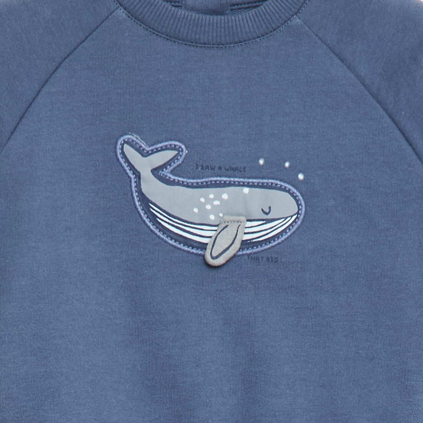 Sweat en molleton imprimé avec ouverture pressionnée BLEU