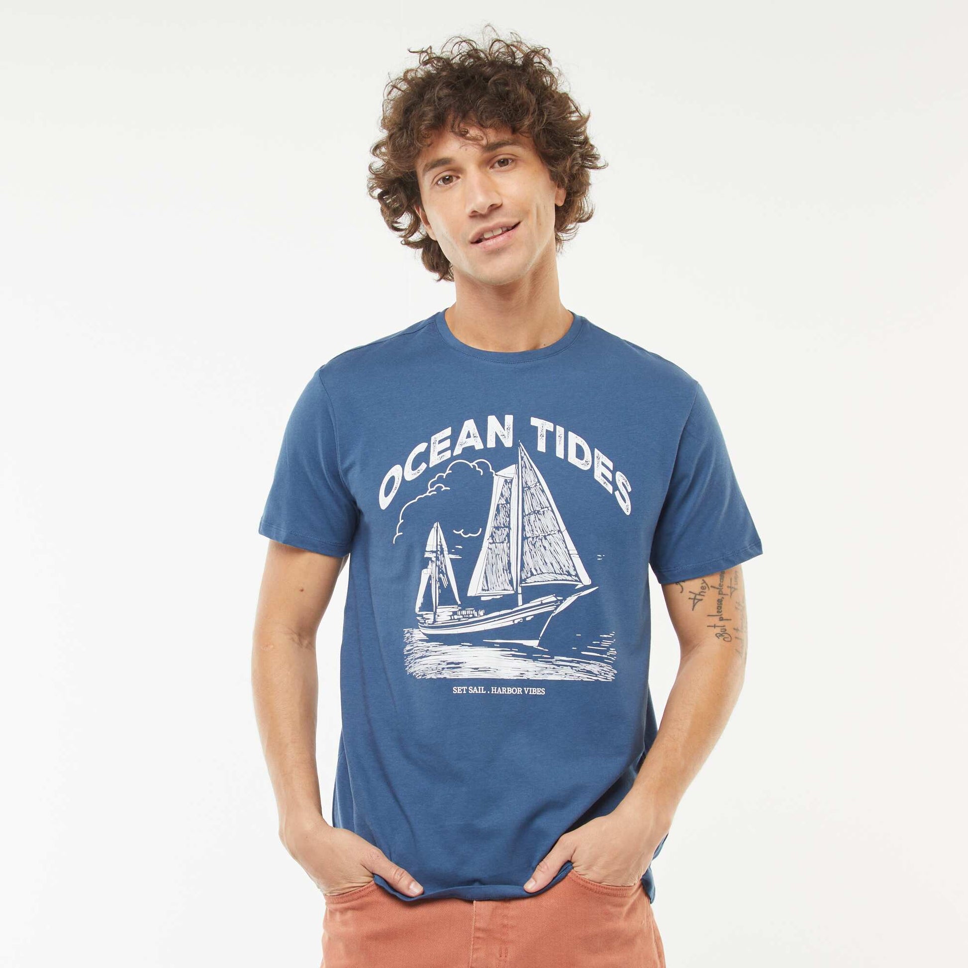 Tee-shirt manches courtes imprimé BLEU