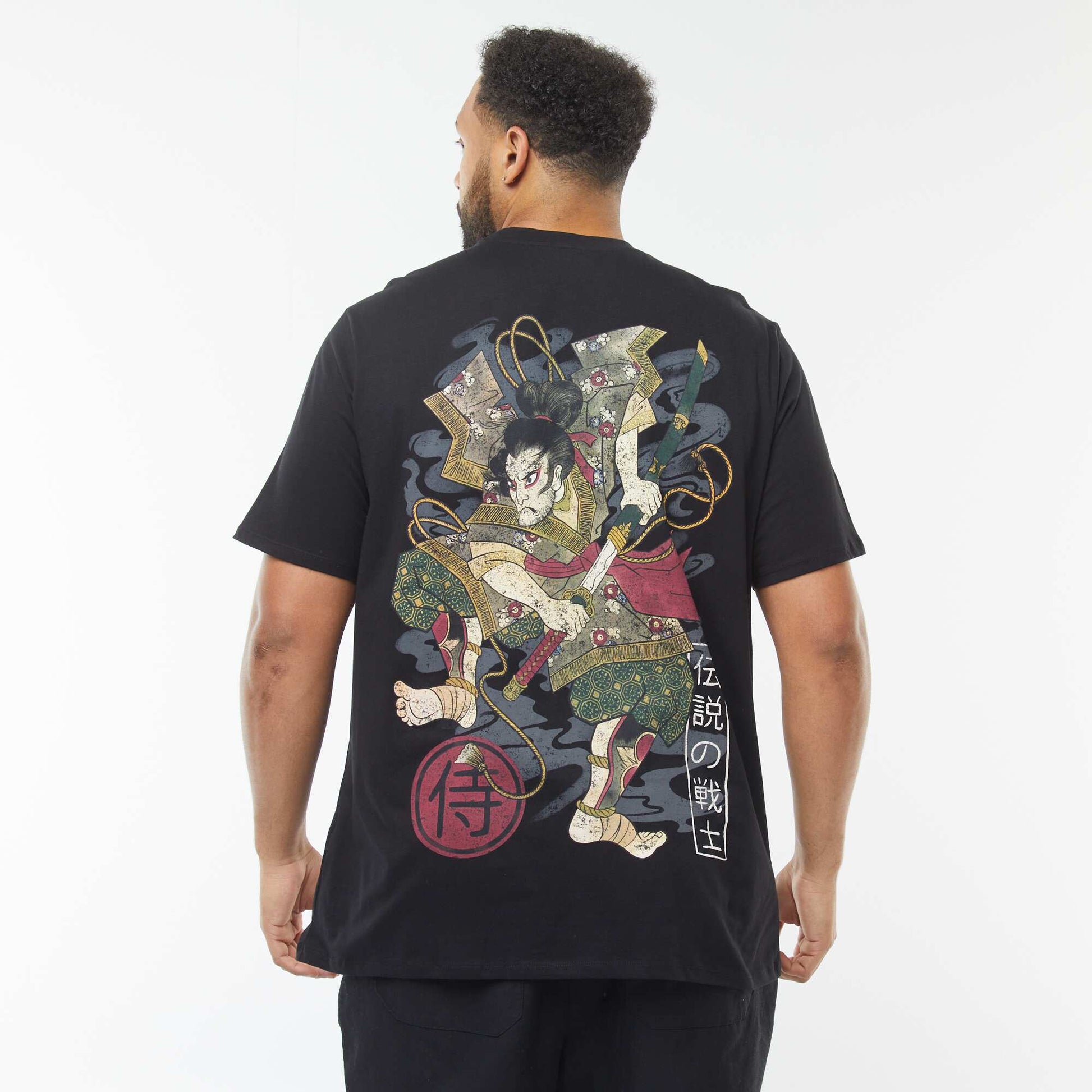 T-shirt manches courtes à motif NOIR