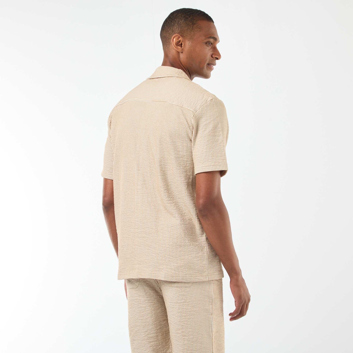 Chemise à manches courtes en matière type crépon BEIGE