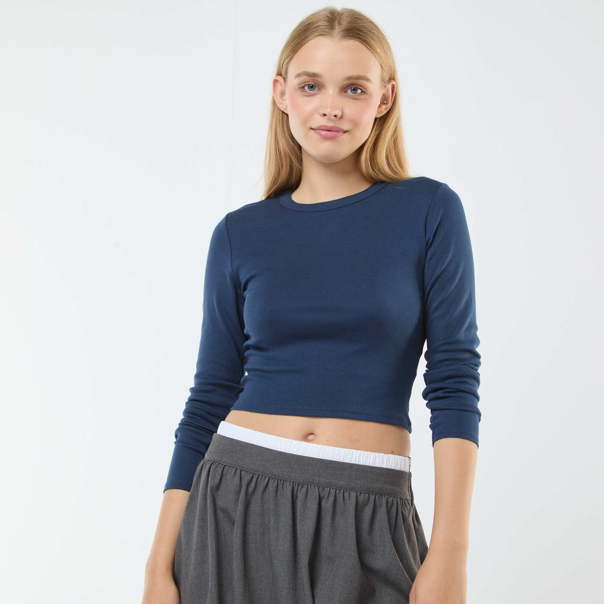 Tee-shirt cropped basique BLEU
