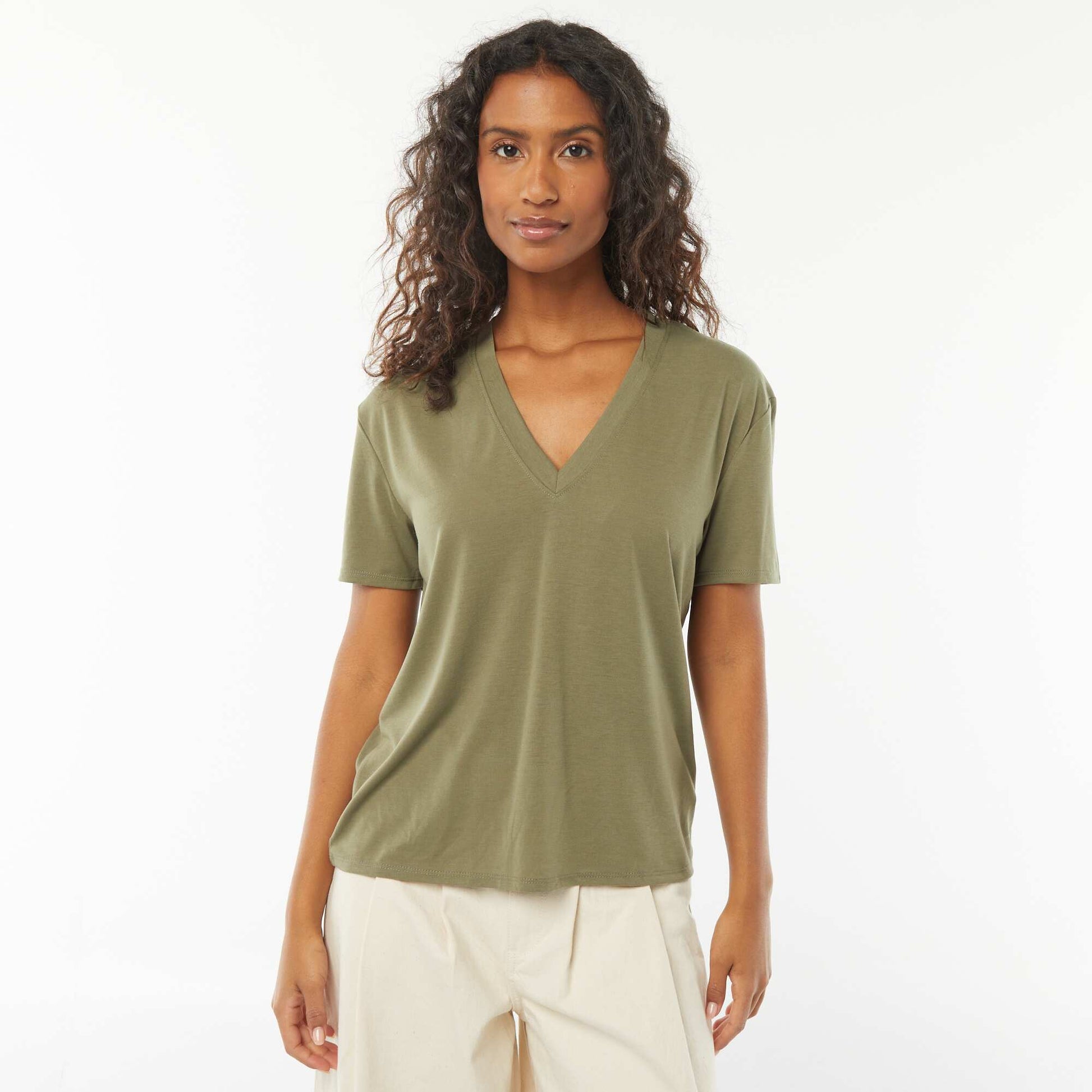Tee-shirt manches courtes avec encolure en V KAKI
