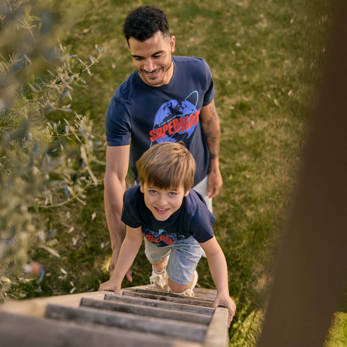 T-shirt 'Superman' 'DC Comics'  manches courtes BLEU MARINE