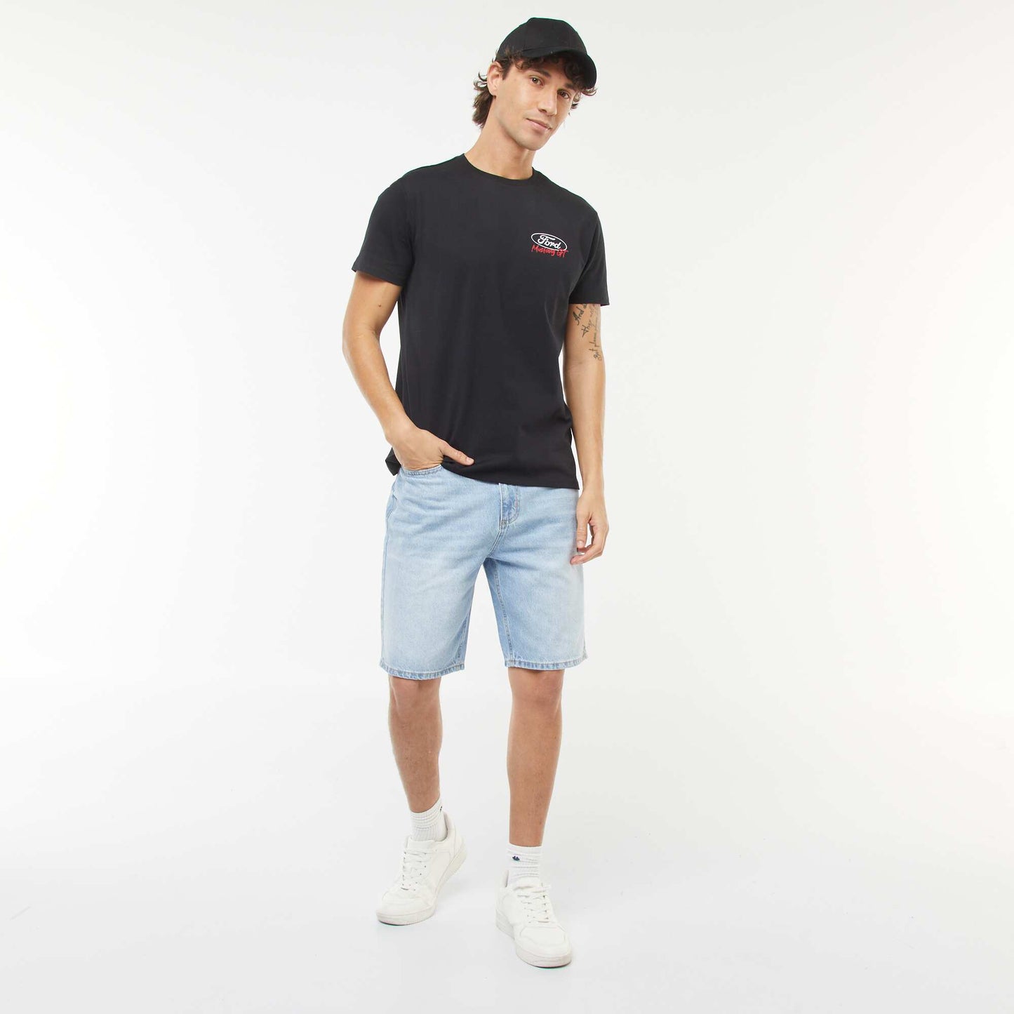 T-shirt 'Ford Mustang'  manches courtes NOIR