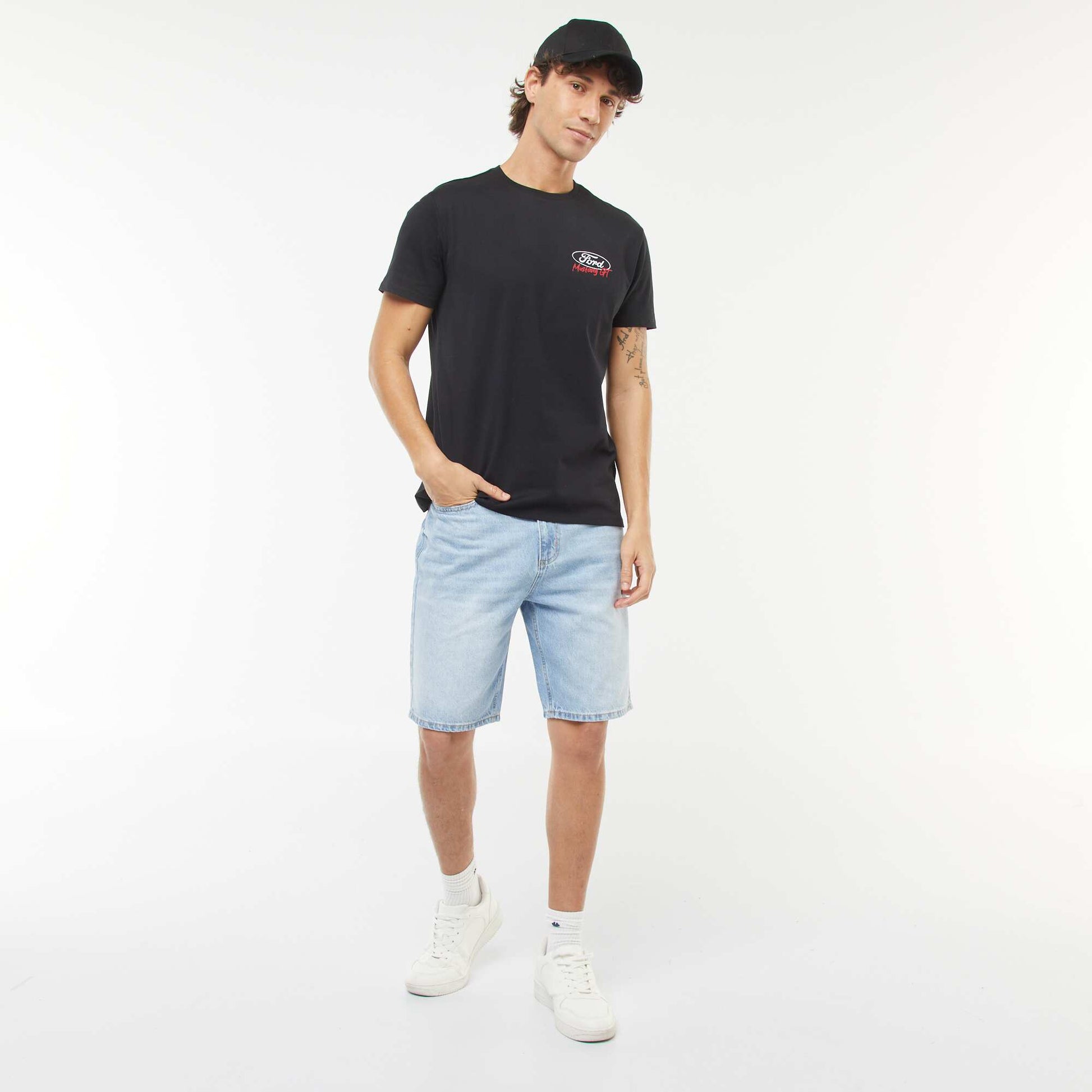 T-shirt 'Ford Mustang'  manches courtes NOIR