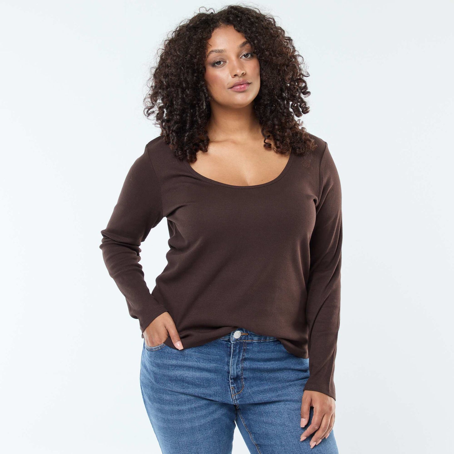 Tee-shirt manches longues en rib côtelé MARRON