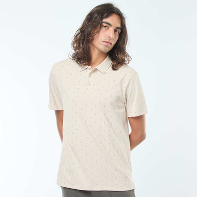Polo en maille piquée à manches courtes et motif BEIGE