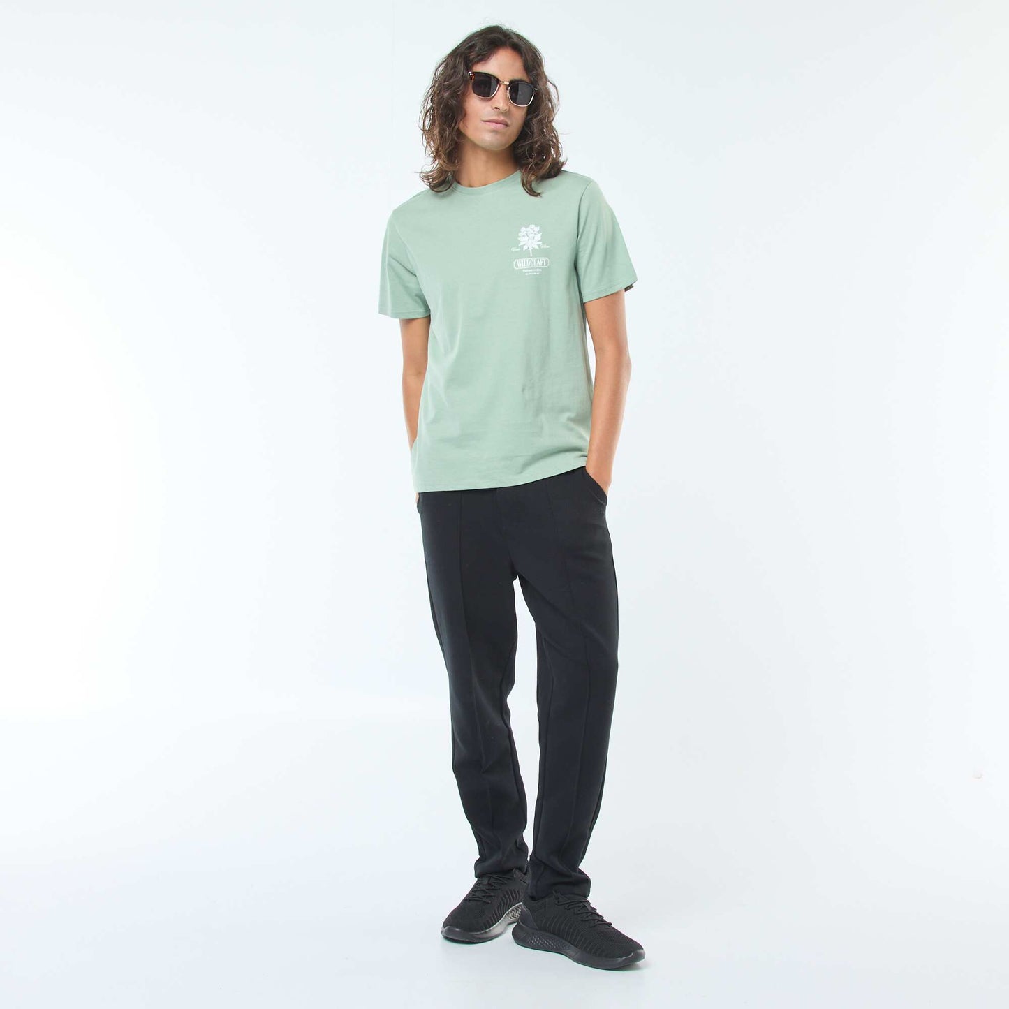 T-shirt imprimé à manches courtes et col rond VERT