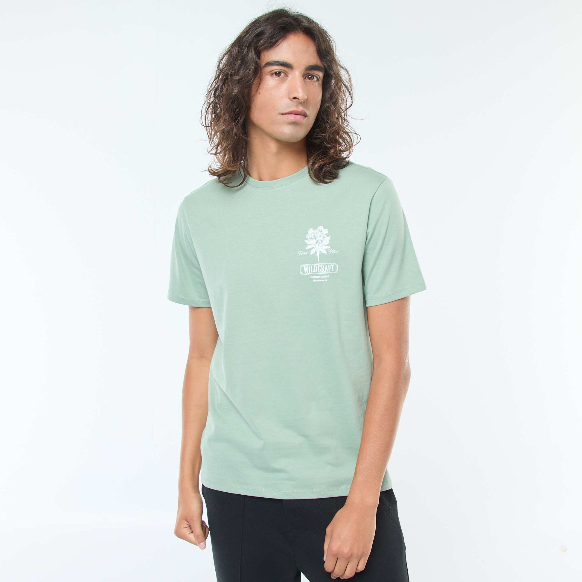 T-shirt imprimé à manches courtes et col rond VERT