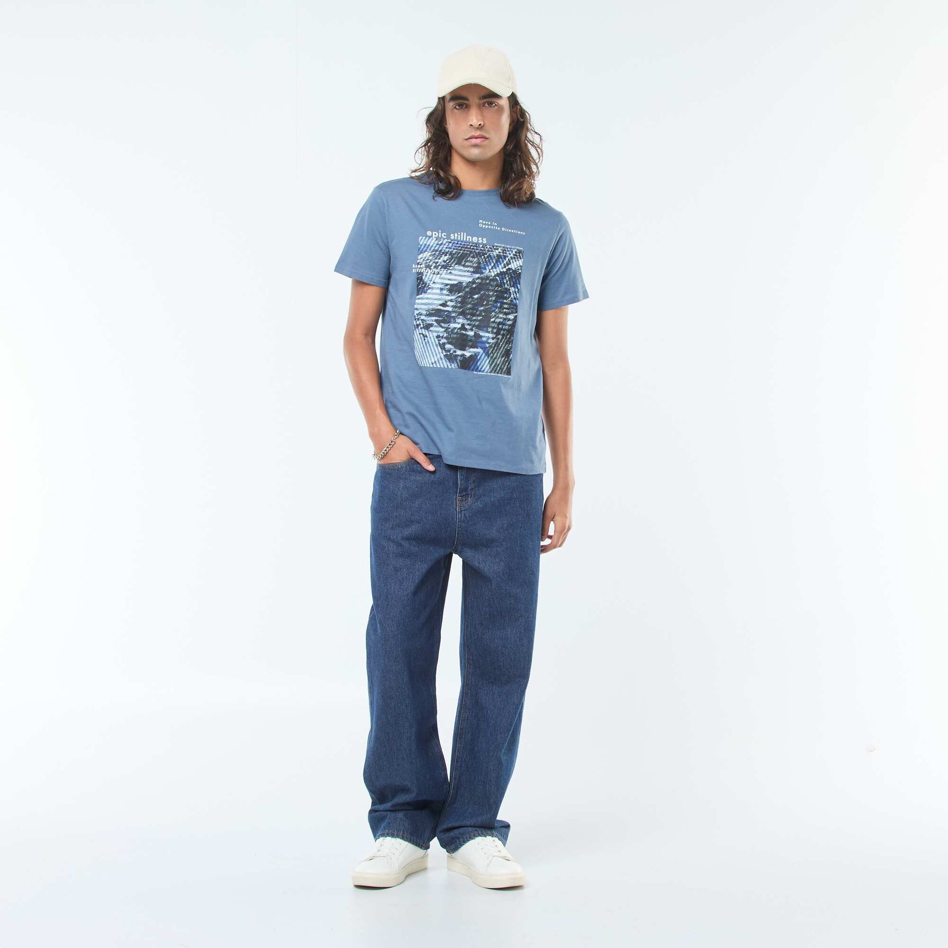 T-shirt imprimé à manches courtes et col rond BLEU