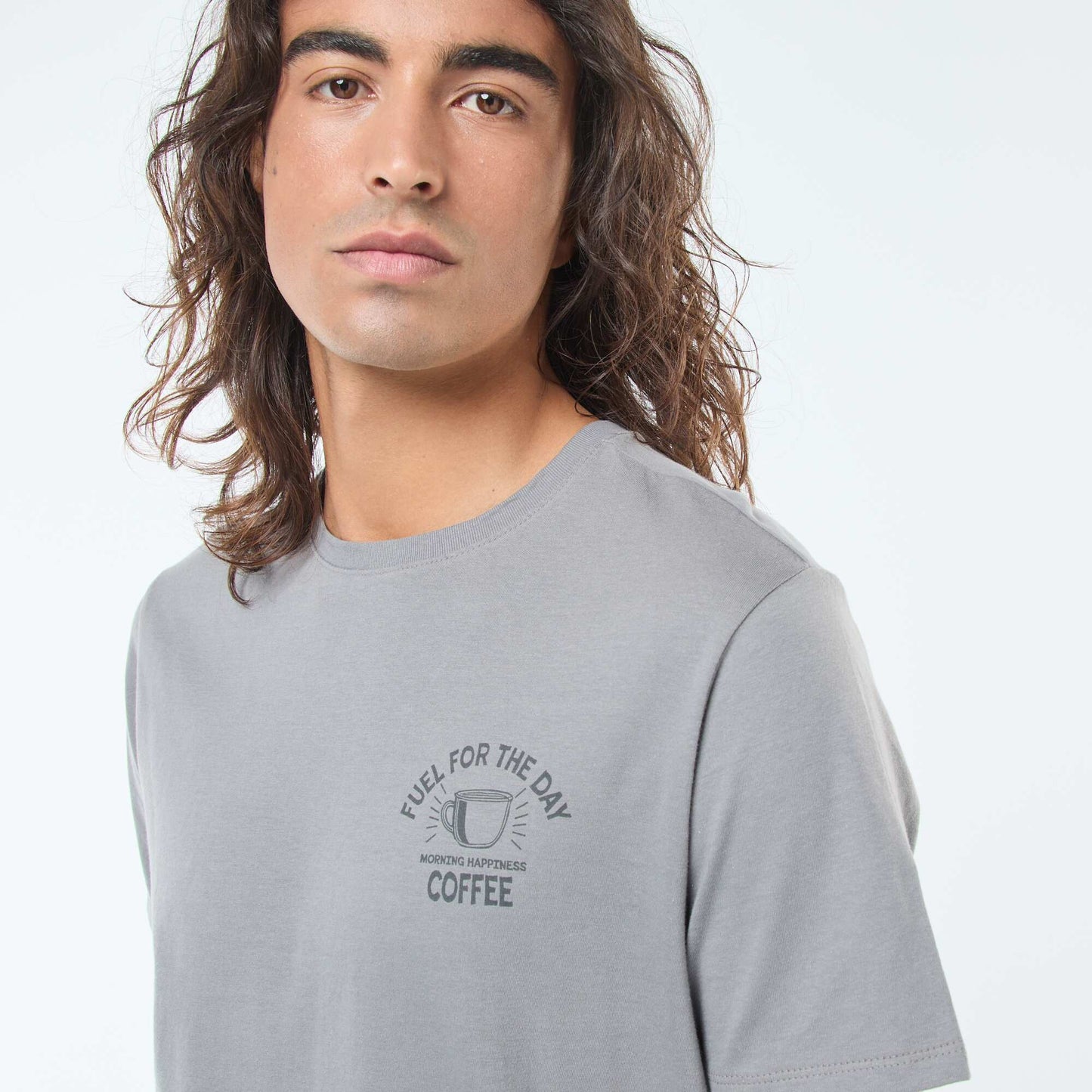 T-shirt imprimé à manches courtes et col rond GRIS