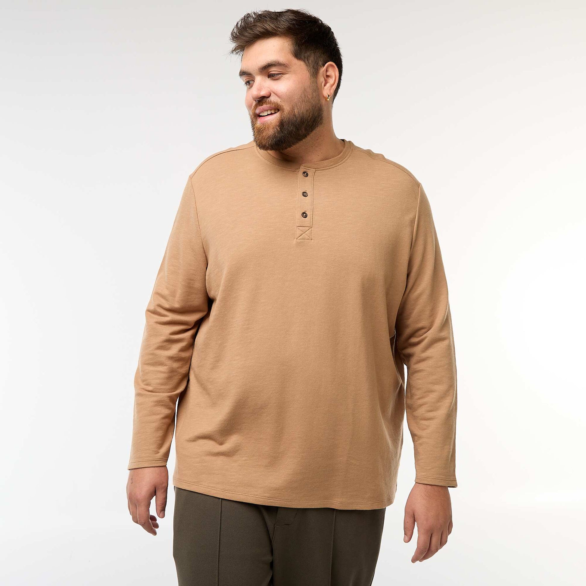 T-shirt en jersey à manches longues et col tunisien BEIGE