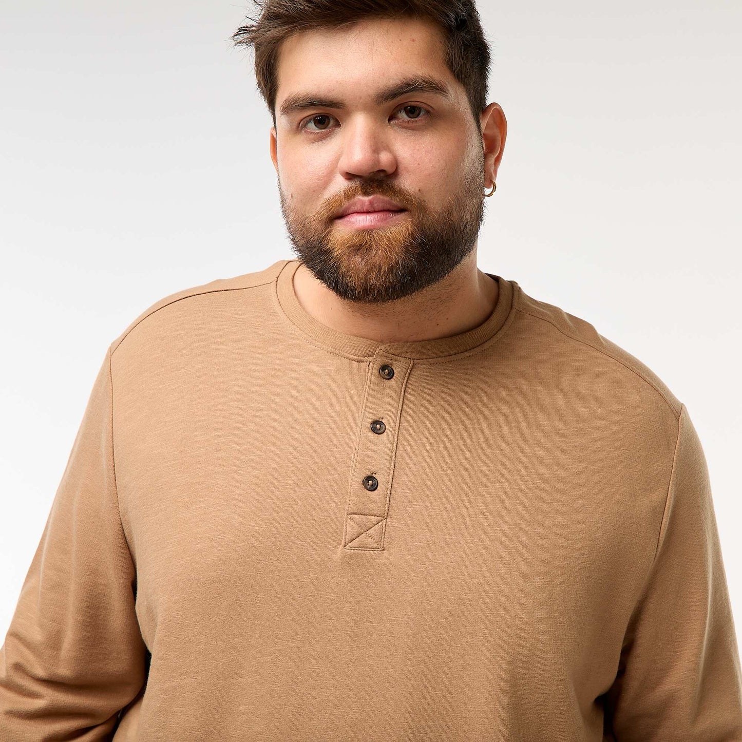 T-shirt en jersey à manches longues et col tunisien BEIGE