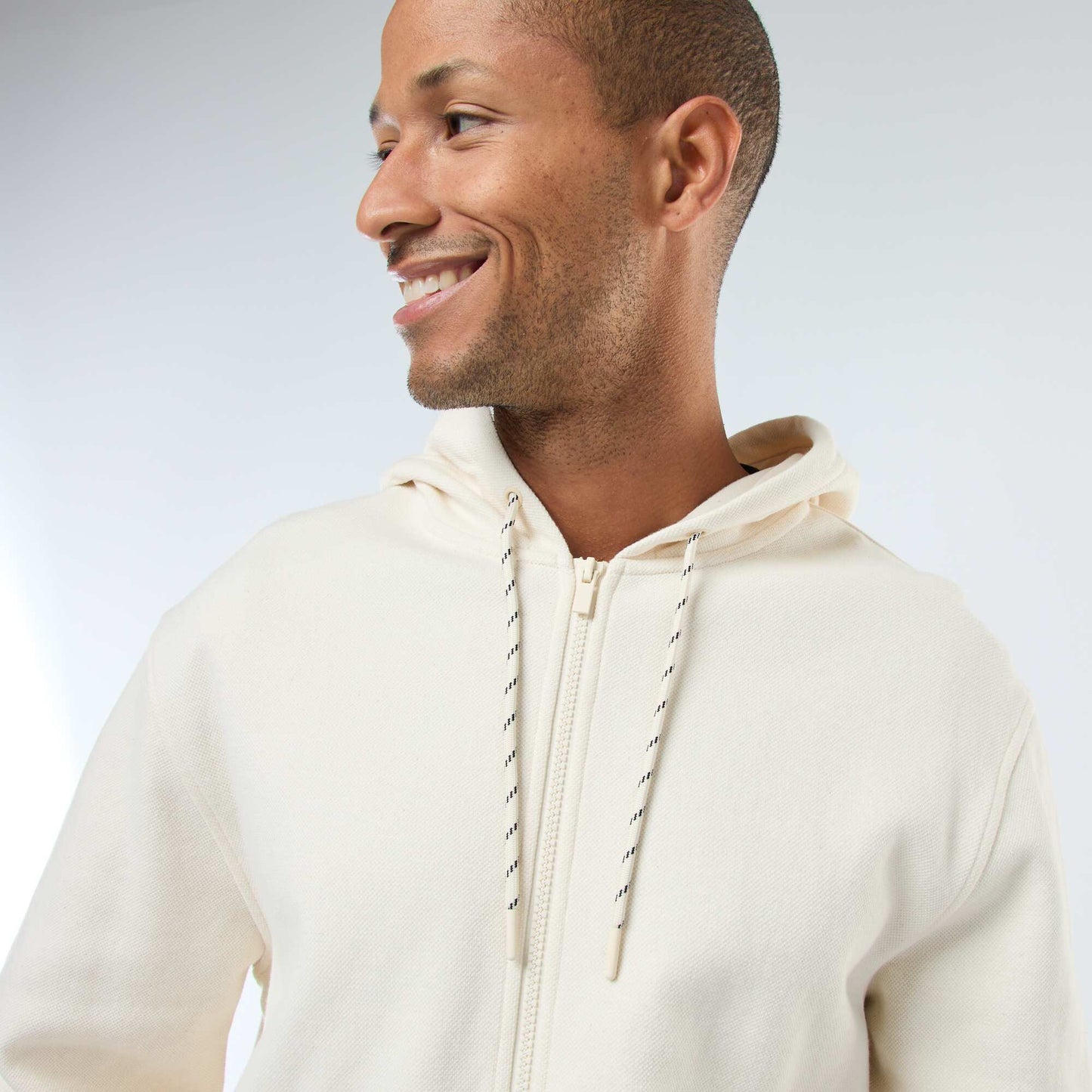 Sweat uni en maille piquée à capuche BLANC