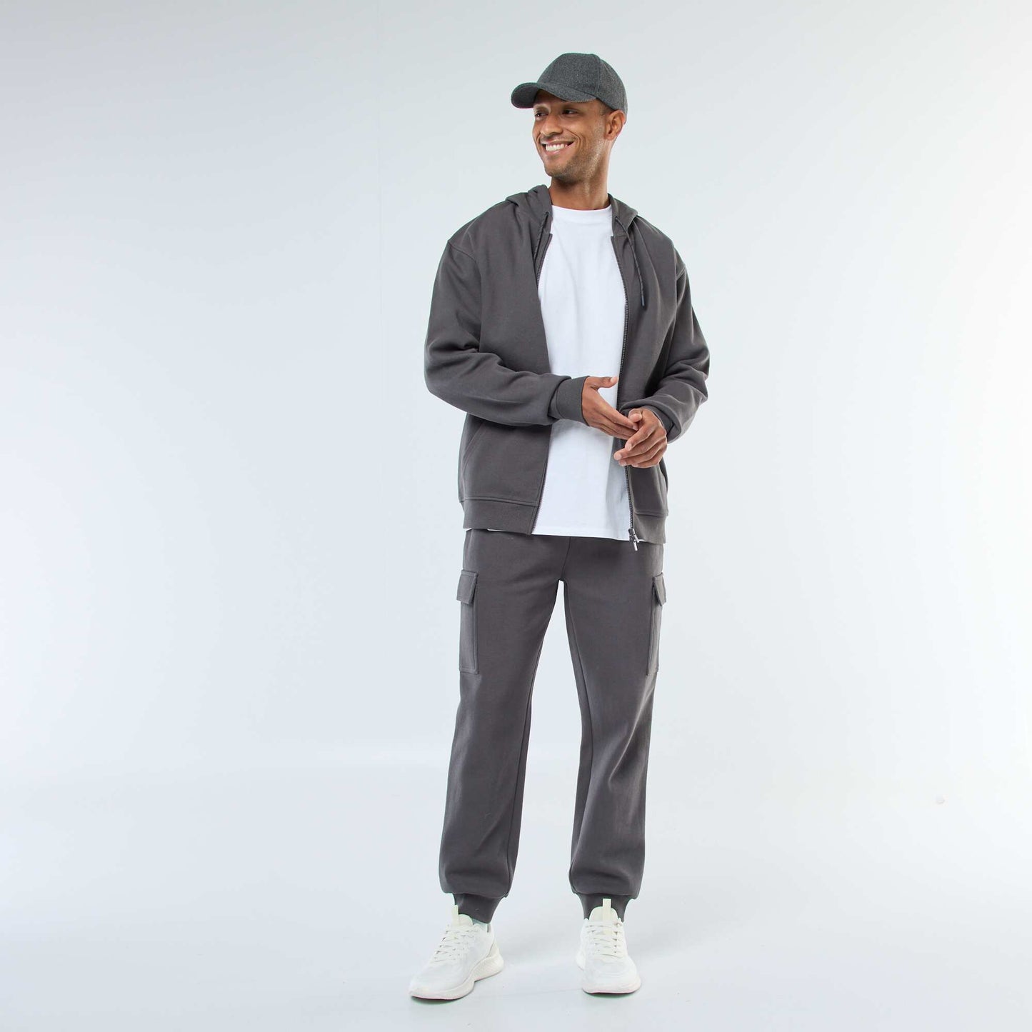 Sweat uni en maille piquée à capuche GRIS
