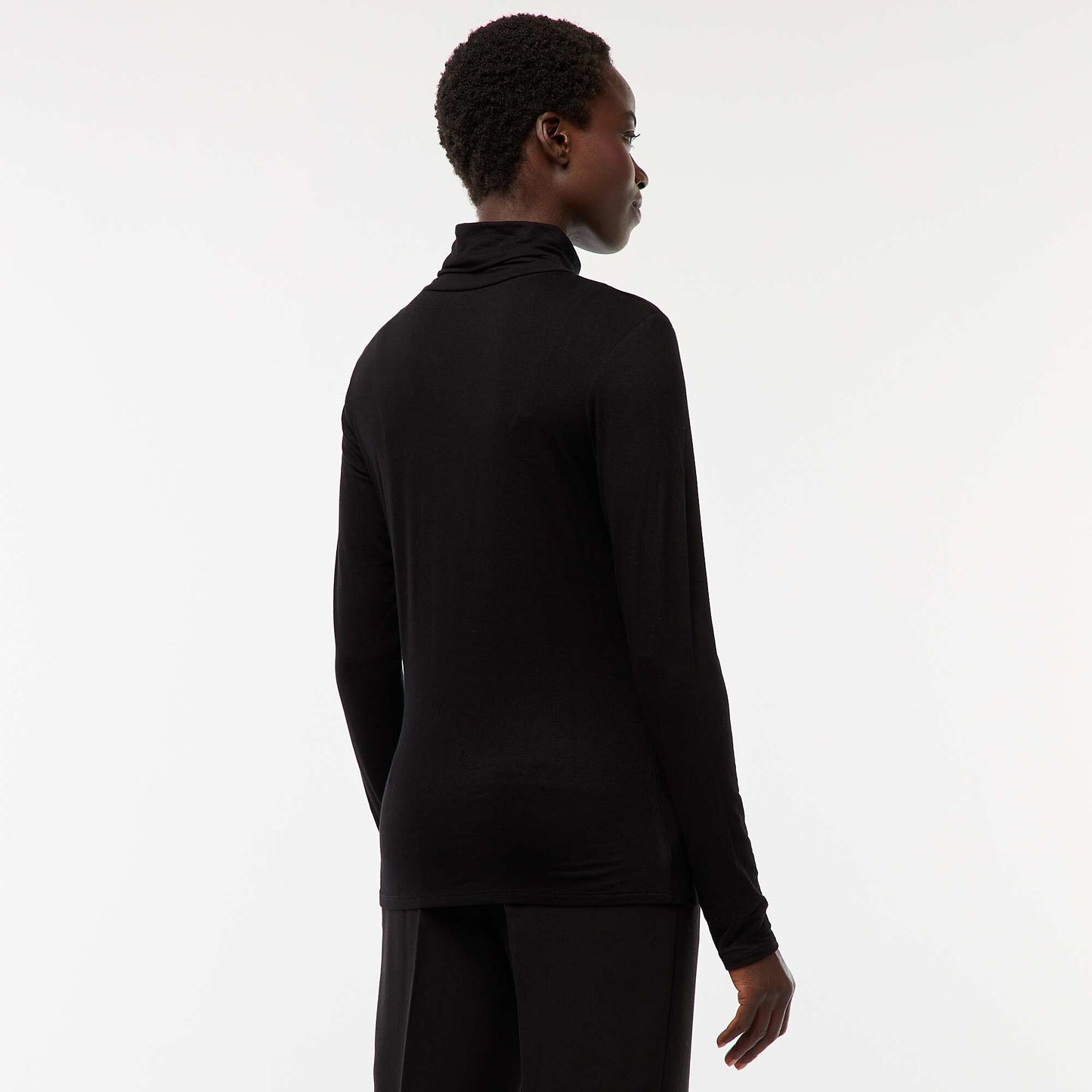 Sous-pull à col roulé et manches longues NOIR