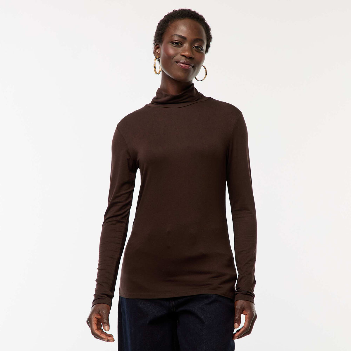 Sous-pull à col roulé et manches longues MARRON