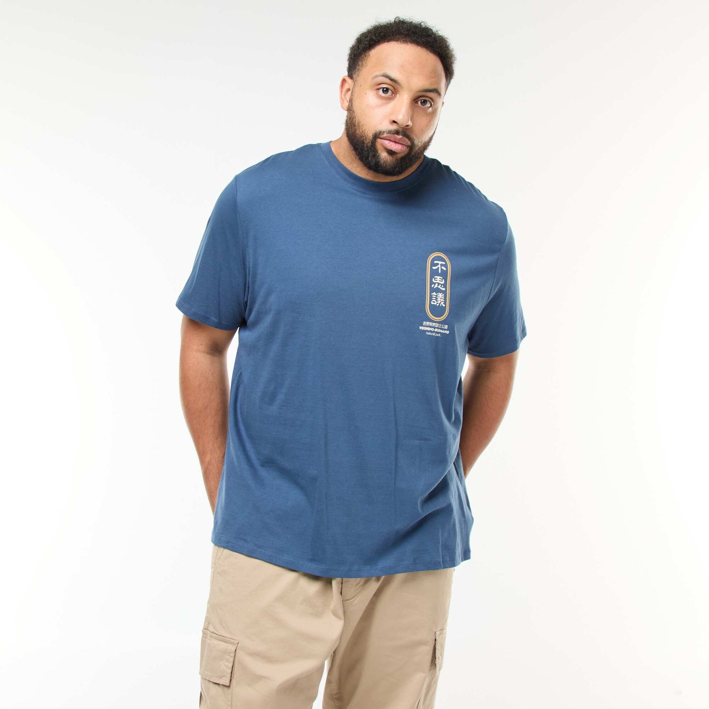 T-shirt imprimé à manches courtes et col rond BLEU