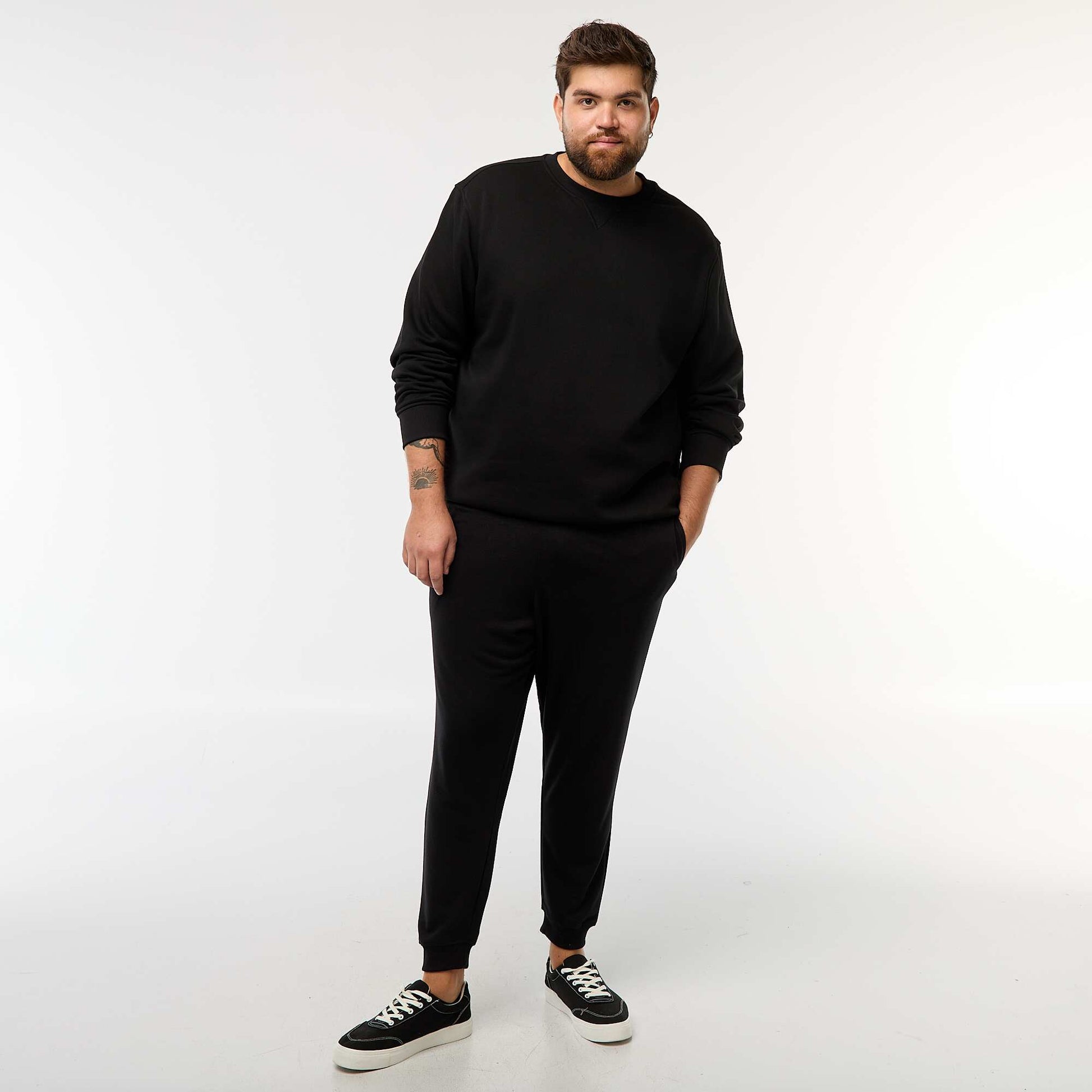 Sweat à col rond uni NOIR