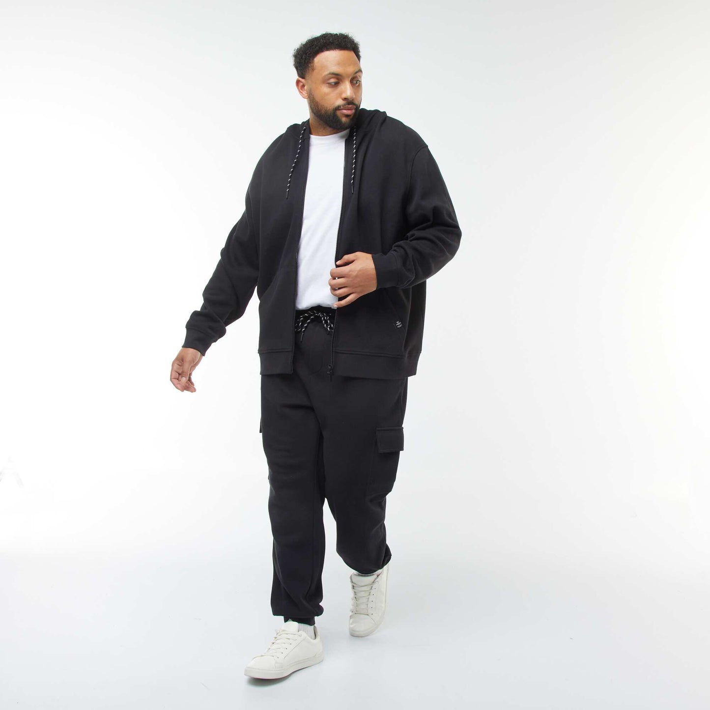 Sweat en maille piquée avec ouverture zippée et capuche NOIR