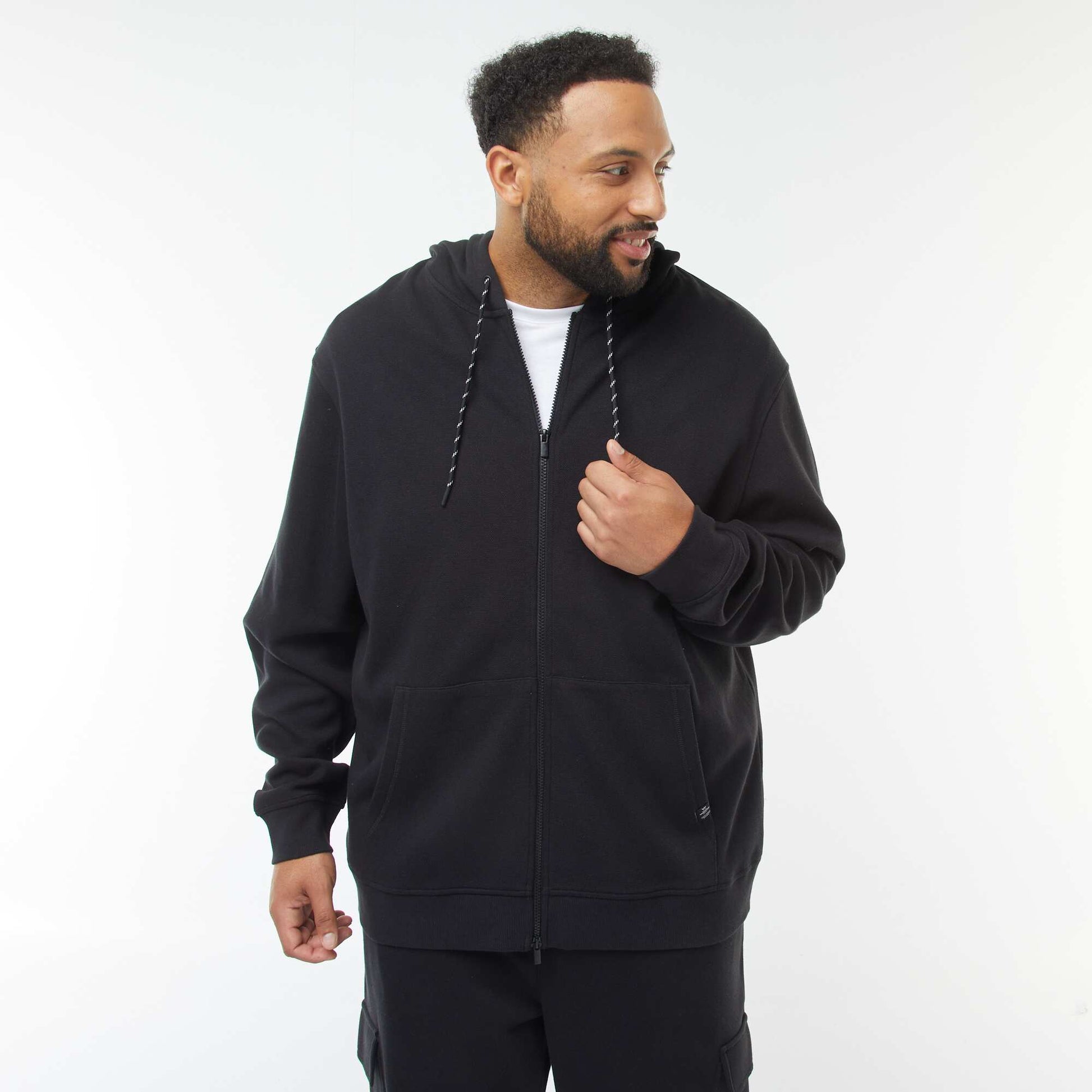 Sweat en maille piquée avec ouverture zippée et capuche NOIR