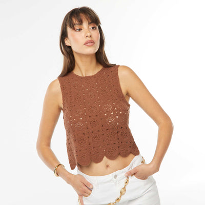 Débardeur en macramé à emmanchures américaines MARRON