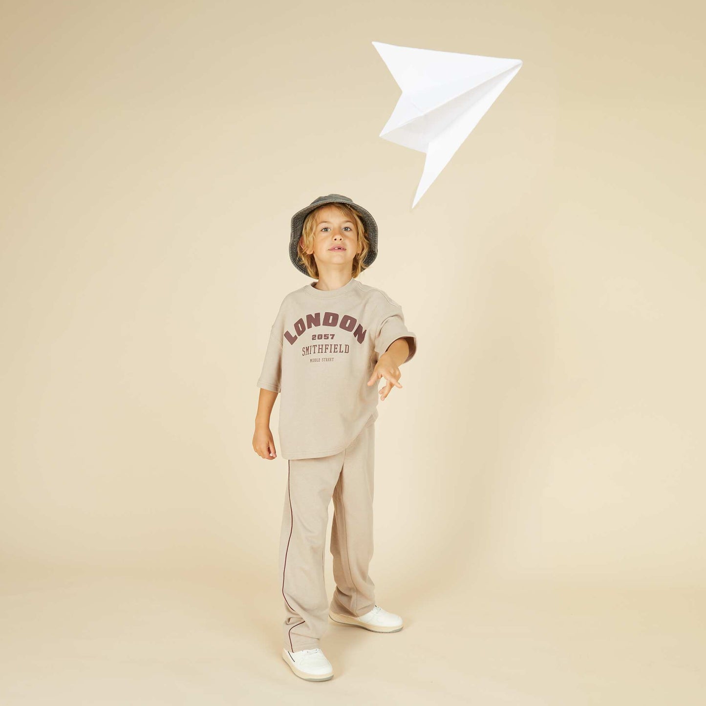 T-shirt style universitaire manches courtes BEIGE