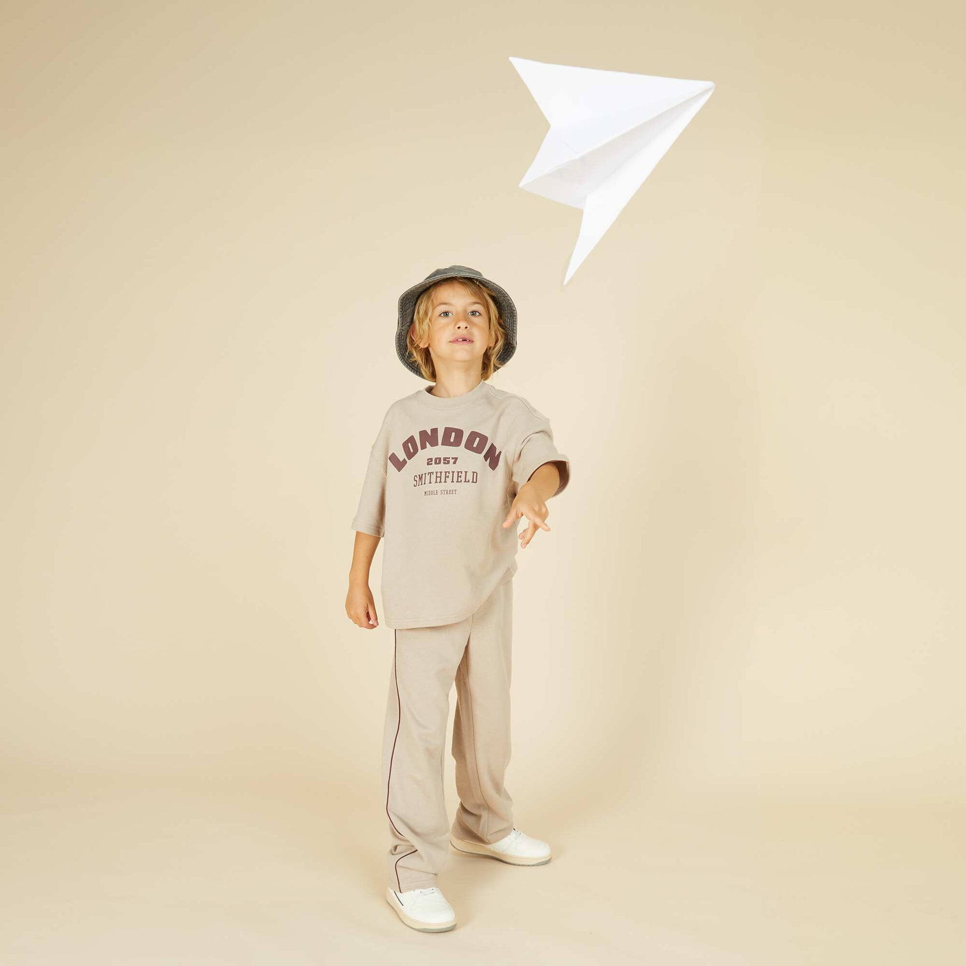 T-shirt style universitaire manches courtes BEIGE