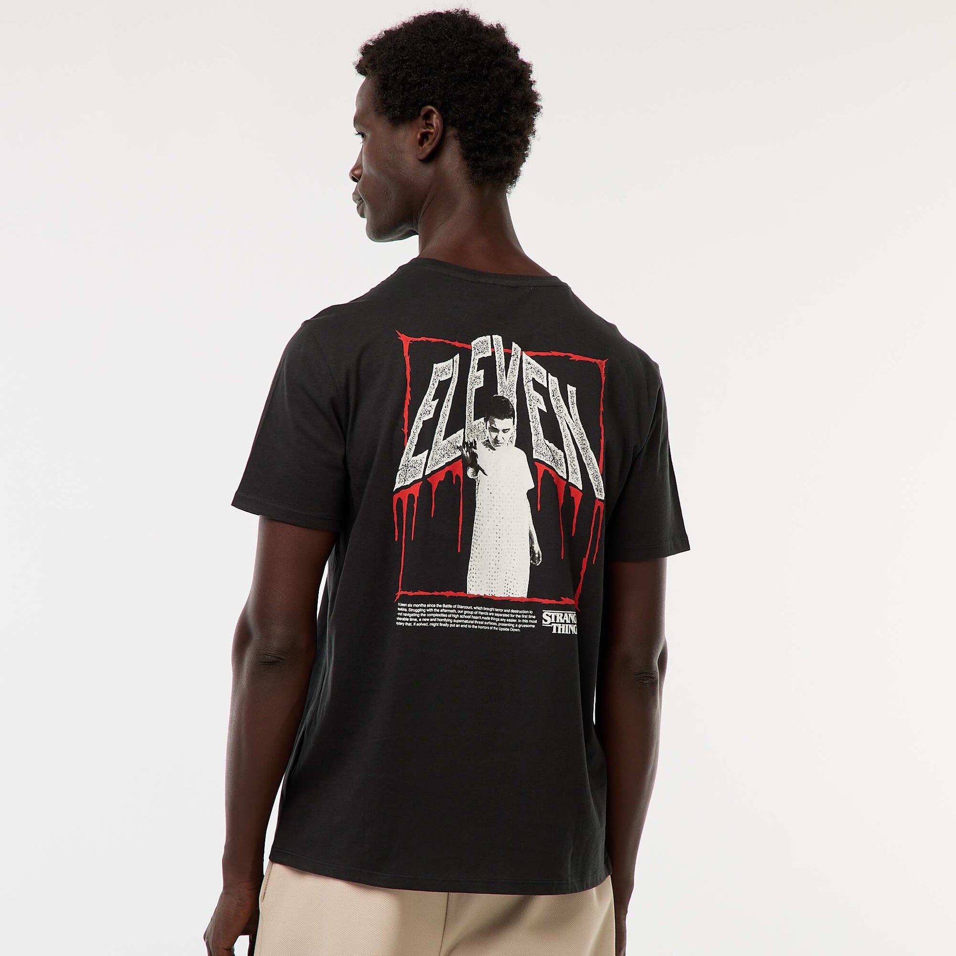 T-shirt imprimé 'Stranger Things' à manches courtes NOIR