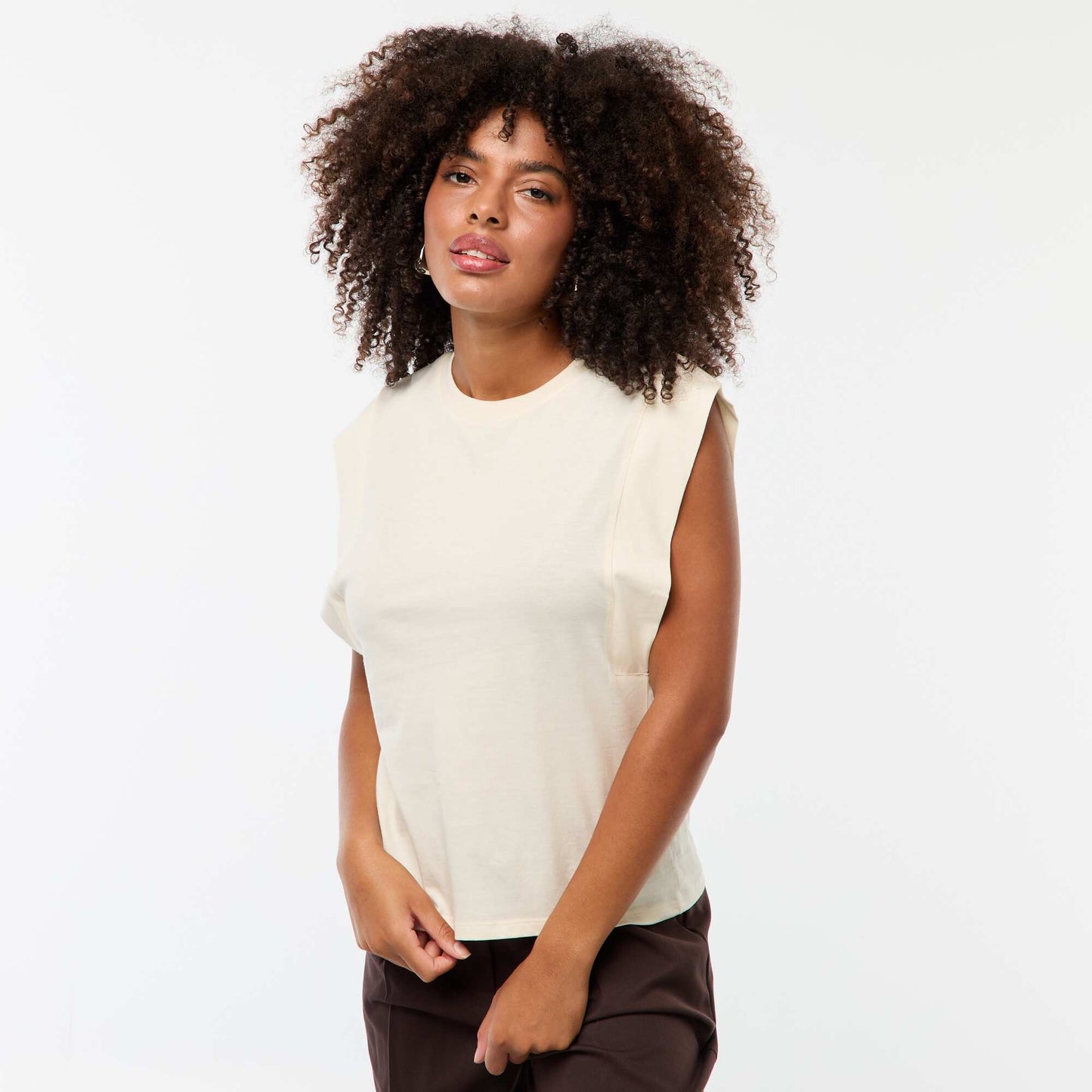 Tee-shirt à emmanchures larges UNDYED