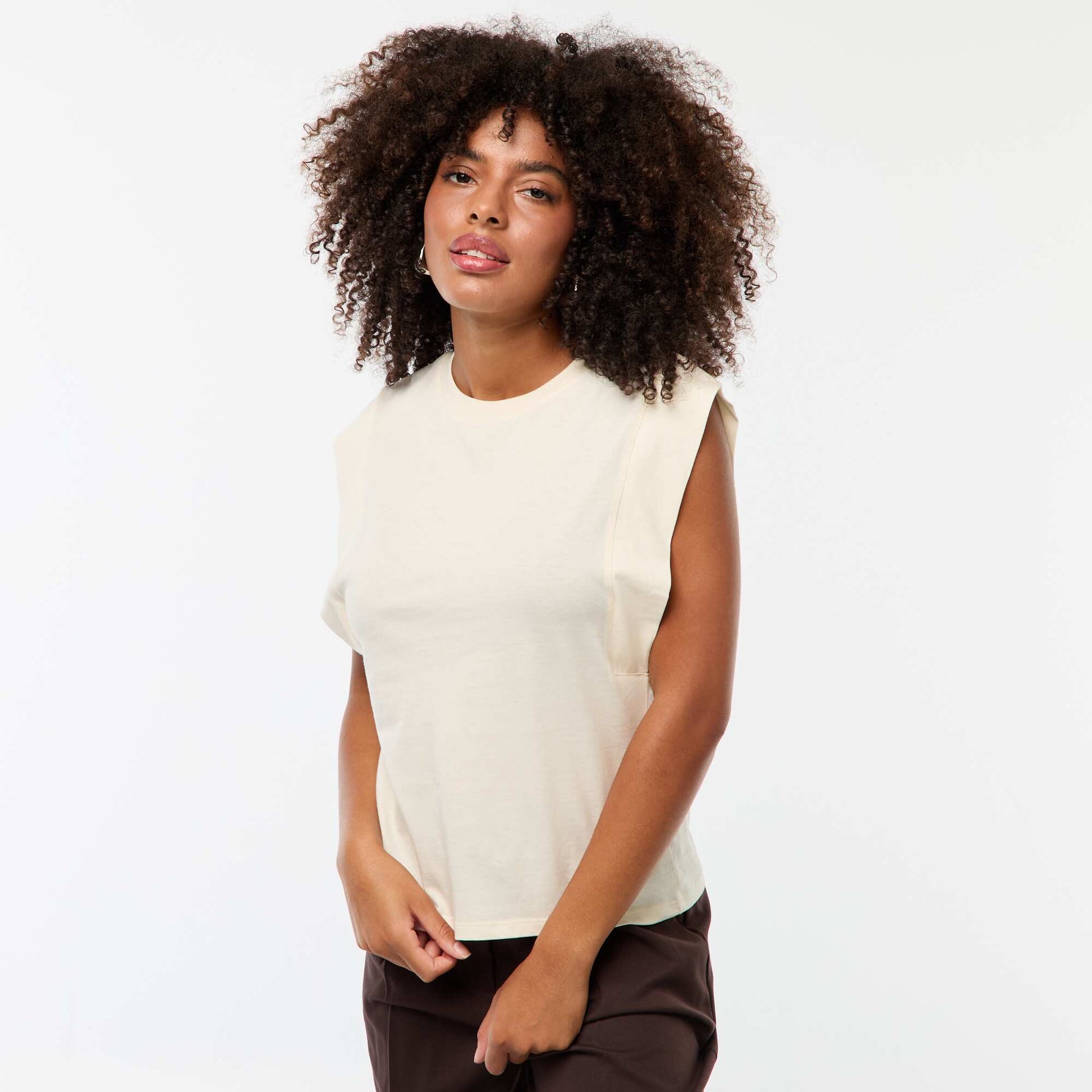 Tee-shirt à emmanchures larges UNDYED