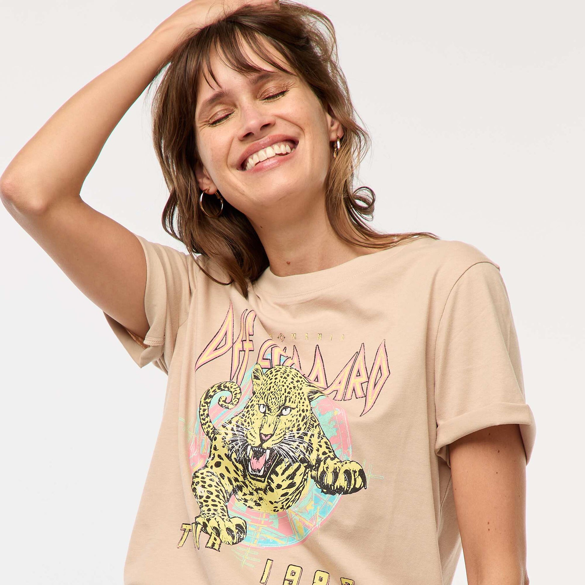Tee-shirt imprimé 'Def Leppard' BEIGE