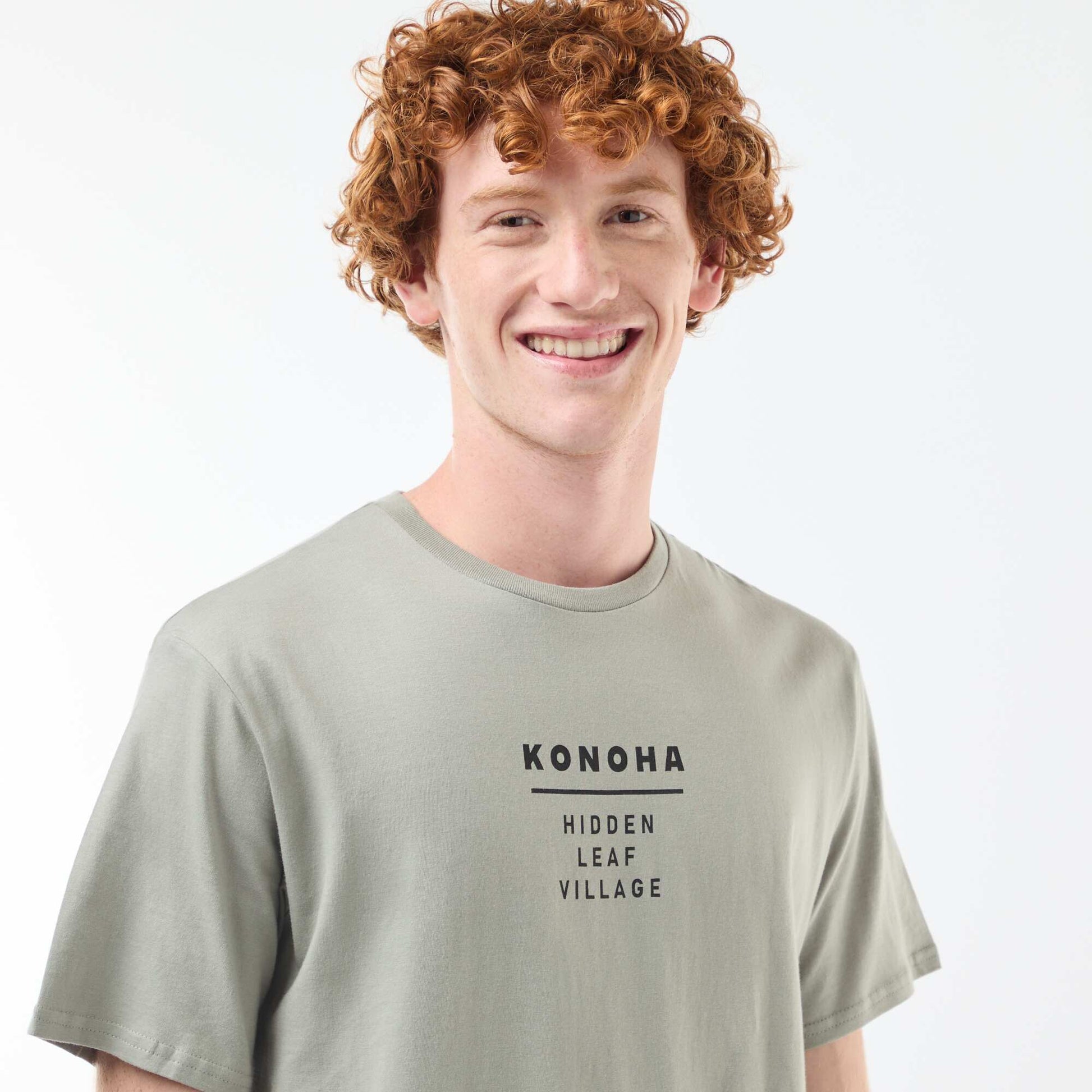 T-shirt imprimé 'Naruto' manches courtes VERT