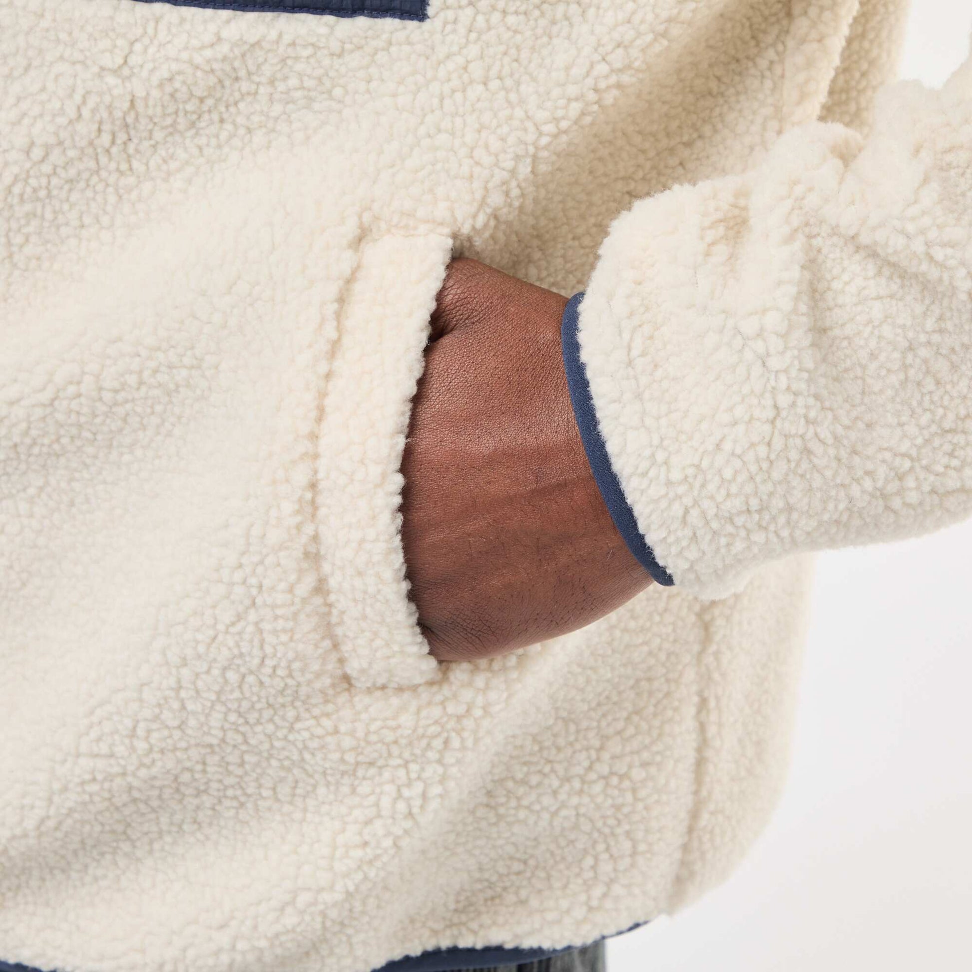 Sweat zippé effet moutonné BLANC