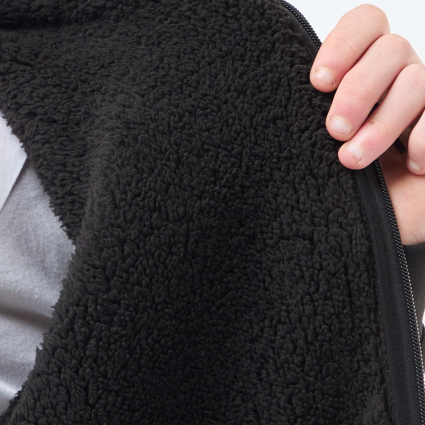 Sweat à capuche zippé doublé effet moutonné NOIR
