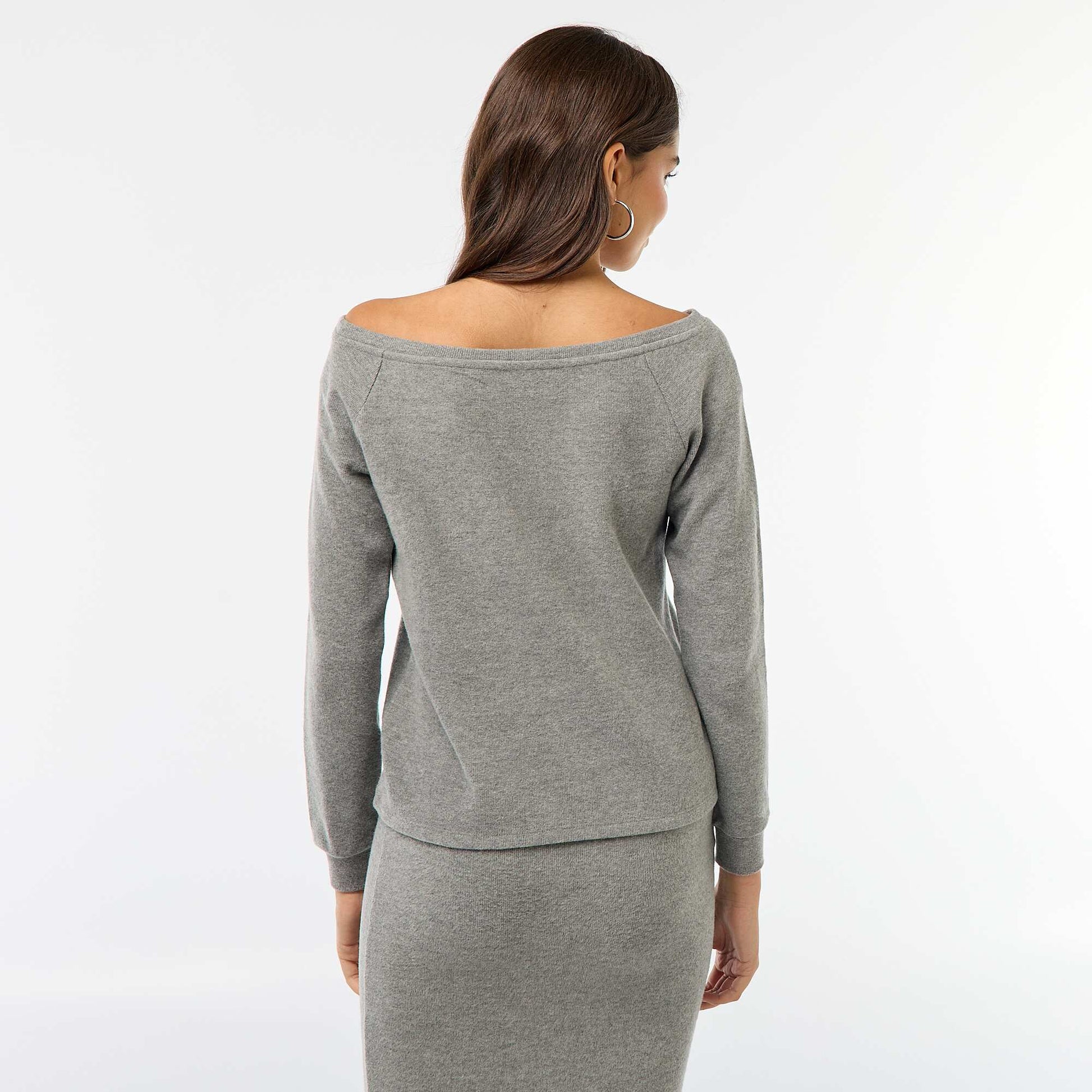T-shirt en maille doudou avec col bardot GRIS